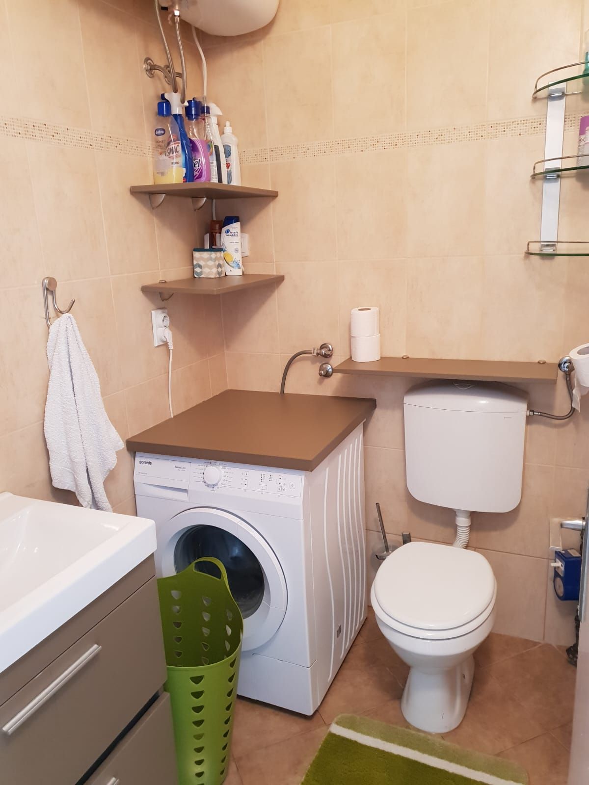 Jednosoban namesten stan u centru Budve (Izdavanje na period do sezone 01.06.2026) - Amfora Real Estate