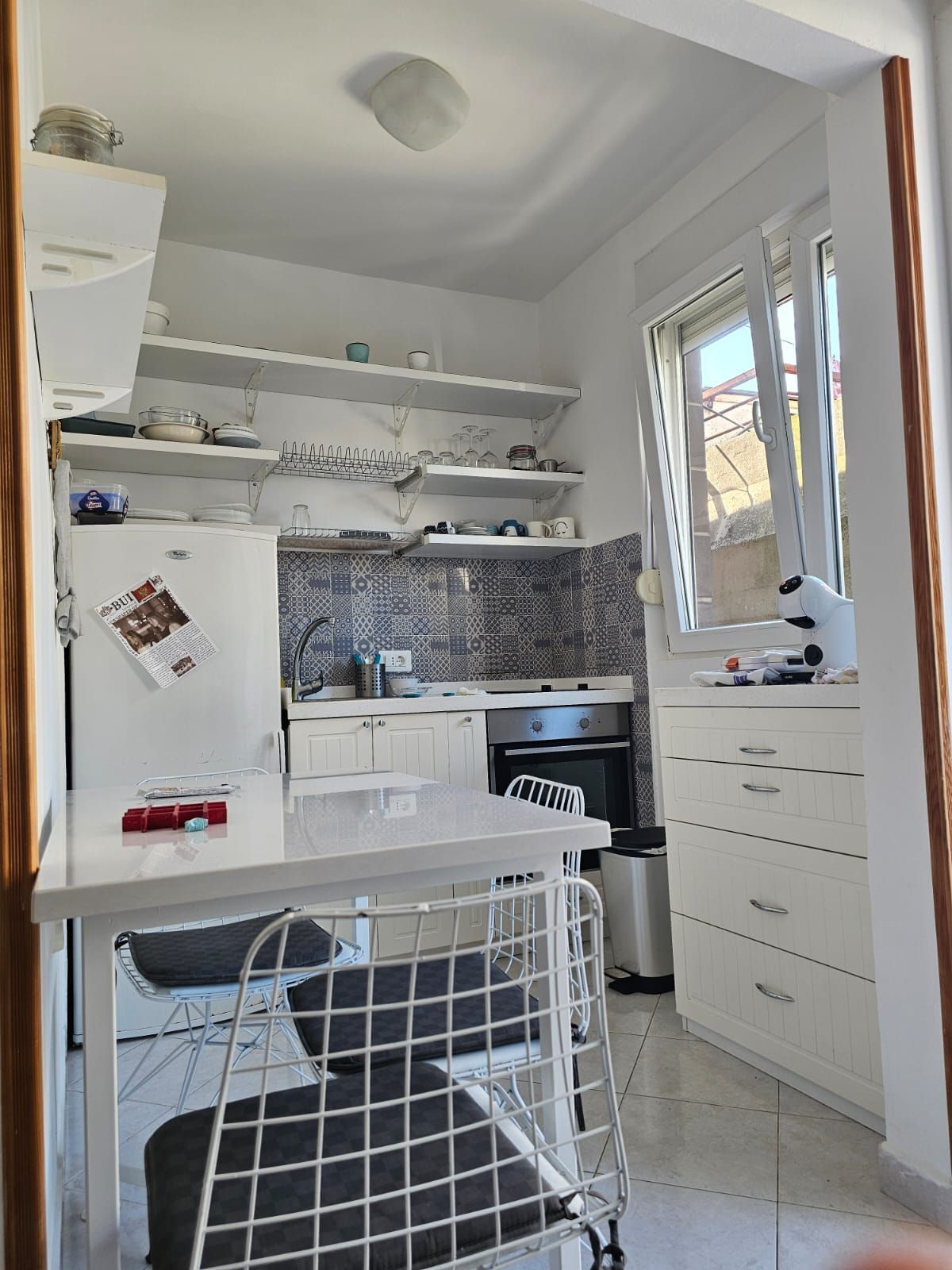 Jednosoban namesten stan u centru Budve (Izdavanje na period do sezone 01.06.2026) - Amfora Real Estate