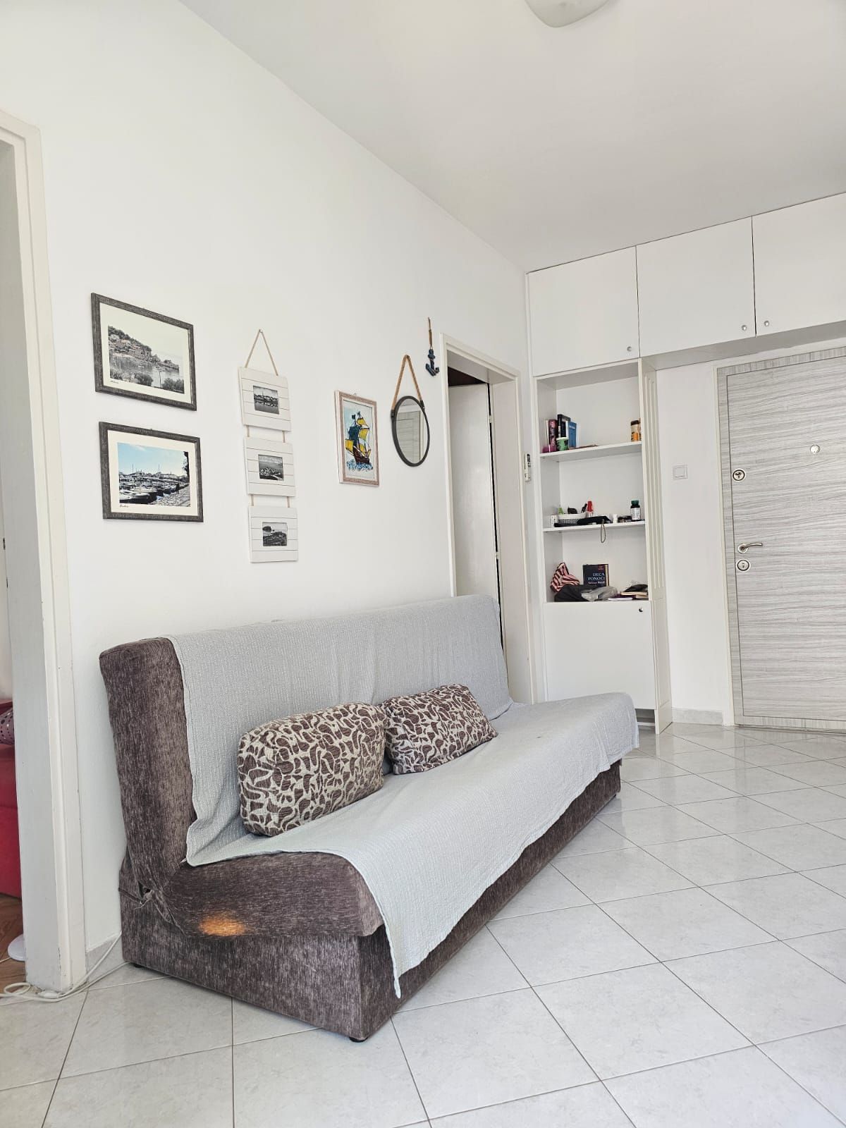 Jednosoban namesten stan u centru Budve (Izdavanje na period do sezone 01.06.2026) - Amfora Real Estate