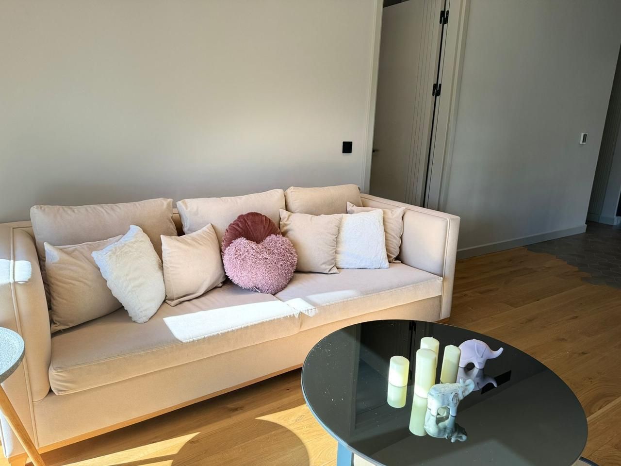 Prelep jednosoban 45m² stan na 50 metara od mora – Seljanovo, Tivat (Izdavanje na duzi period) - Amfora Real Estate