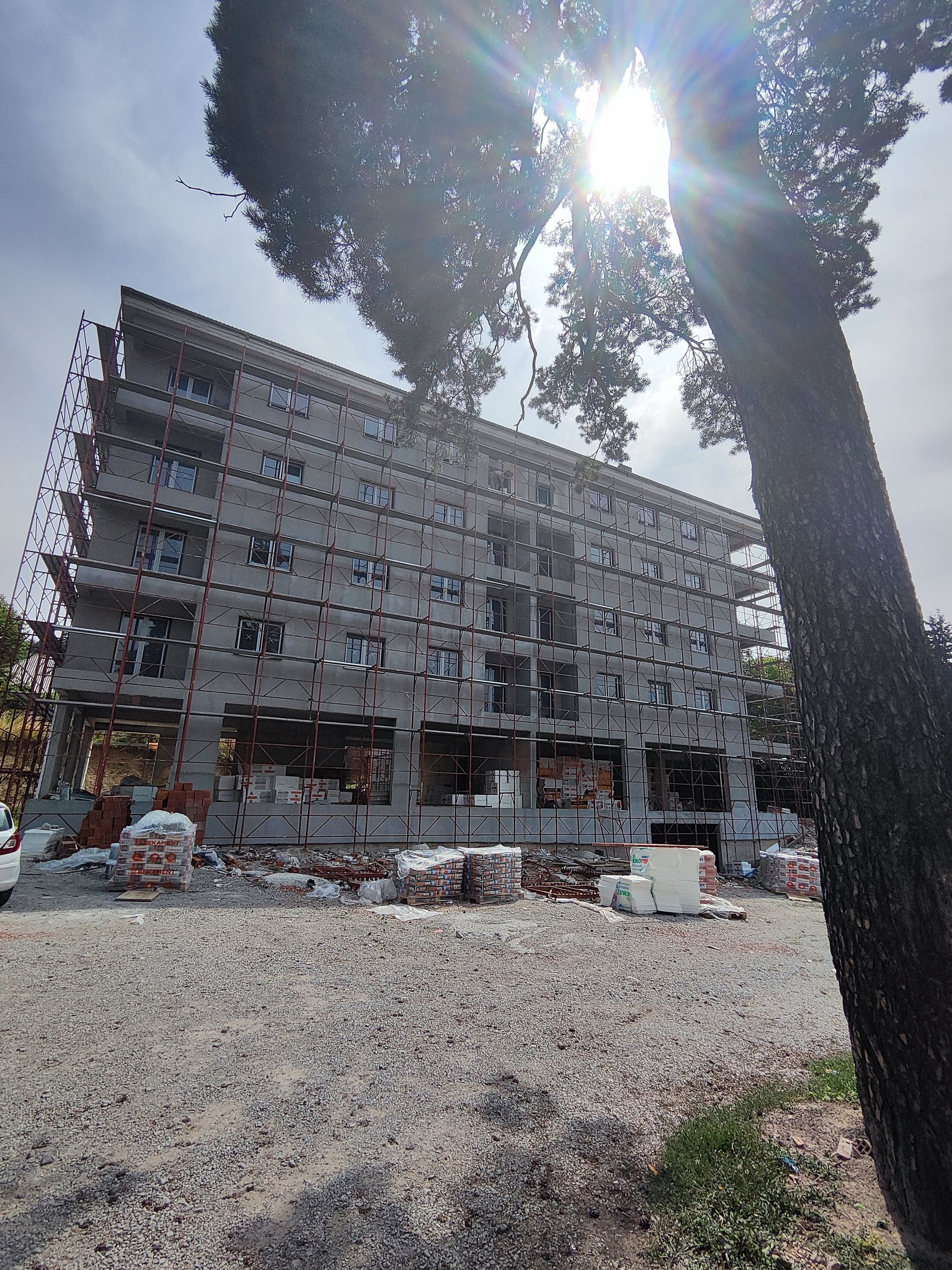 Nov jednosoban stan 40m2 u novoj zgradi u centru Kolašina – završetak mart 2026. - Amfora Real Estate