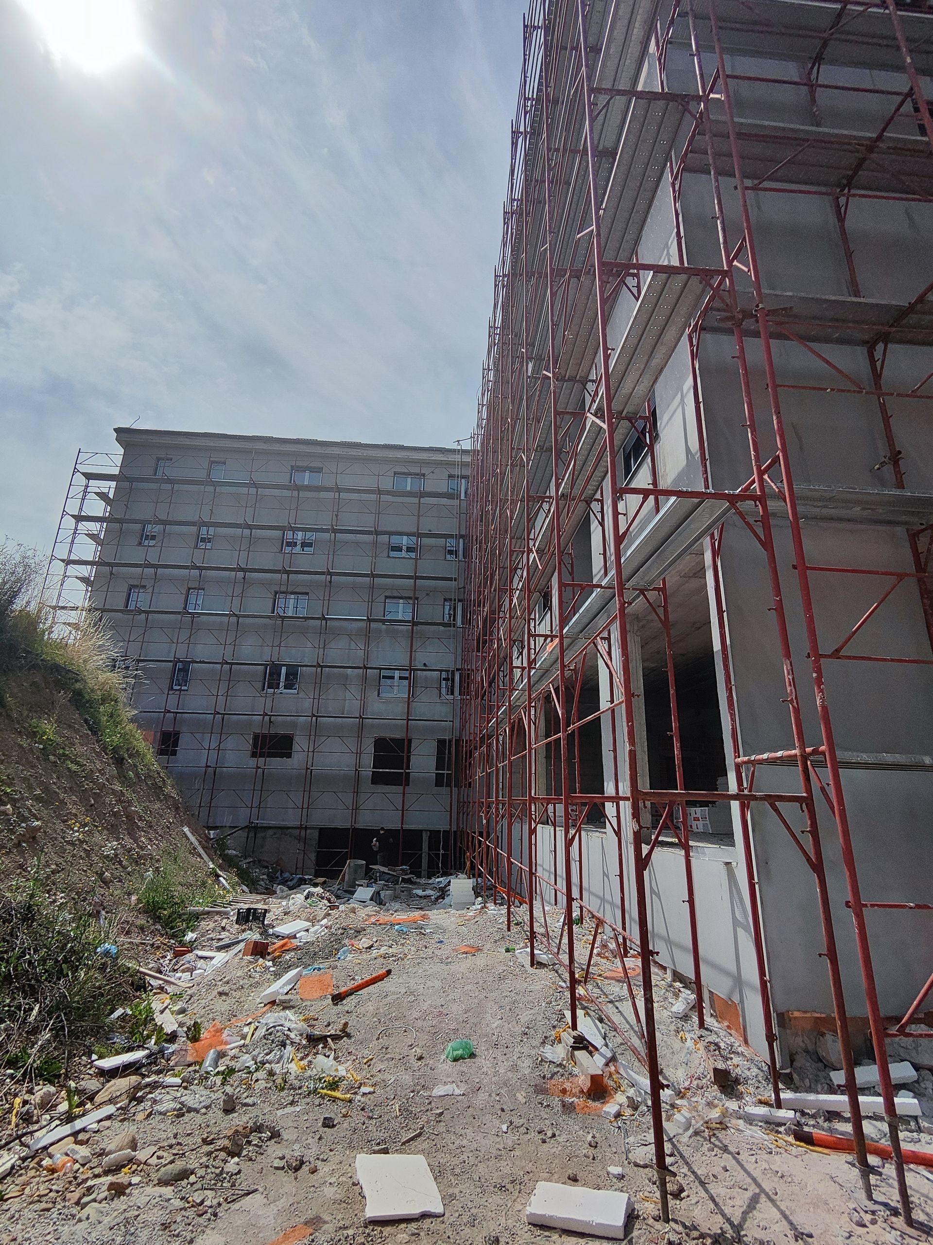 Nov jednosoban stan 40m2 u novoj zgradi u centru Kolašina – završetak mart 2026. - Amfora Real Estate