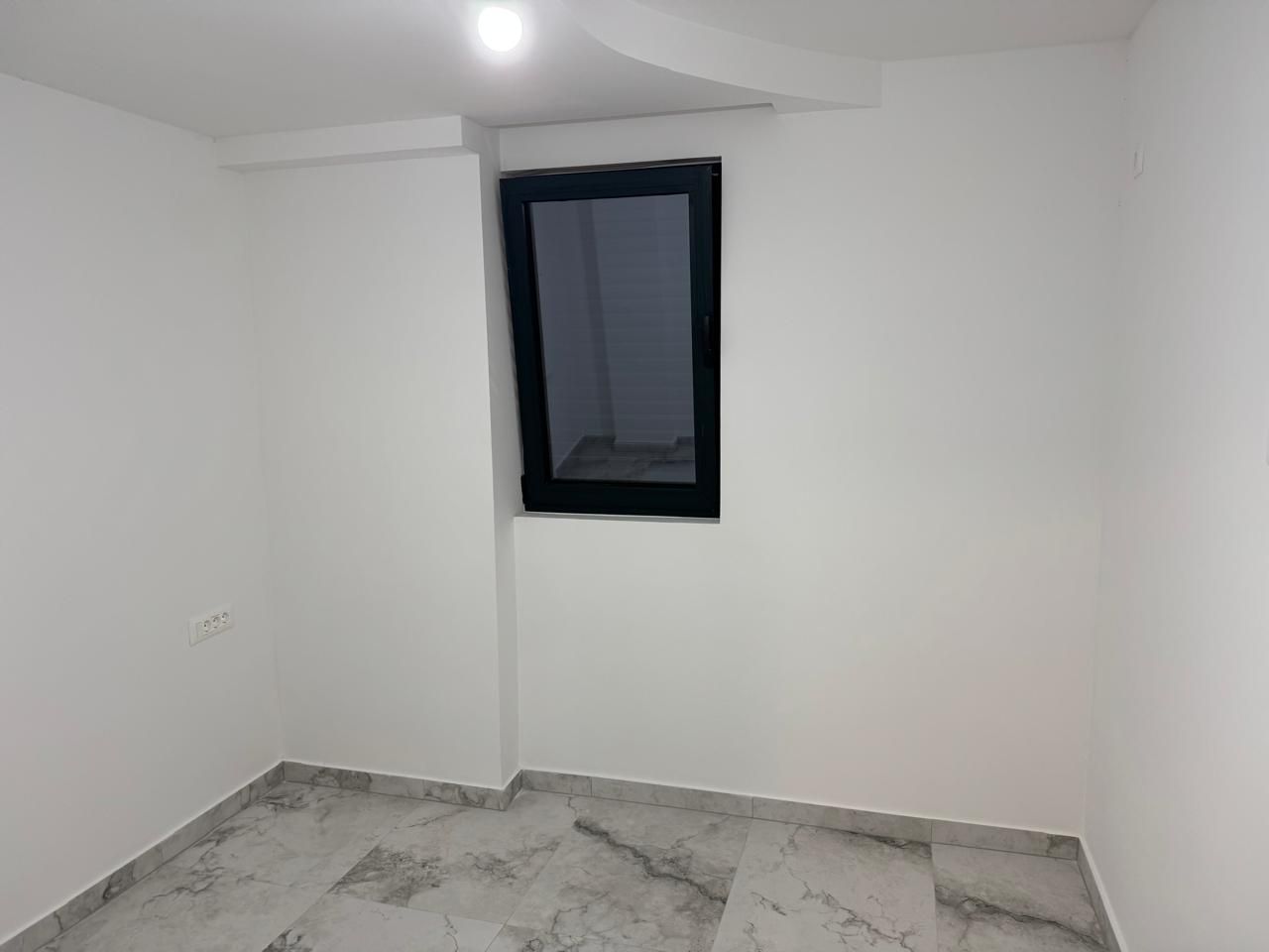 Prodaje se trosoban stan 96m2 u novoj stambenoj zgradi (bez placanja poreza 3%) - DJURASEVICI,TIVAT - Amfora Real Estate