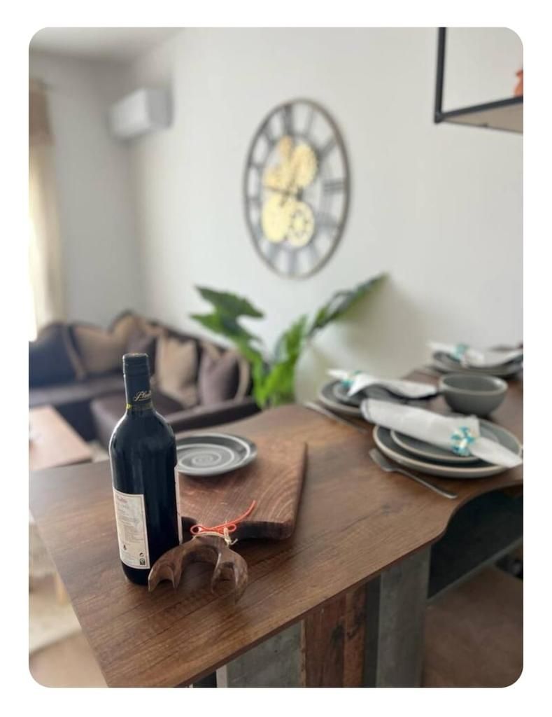 Izdaje se jednosoban stan 54m² na duži period – Bulevar Teuta, Ulcinj - Amfora Real Estate