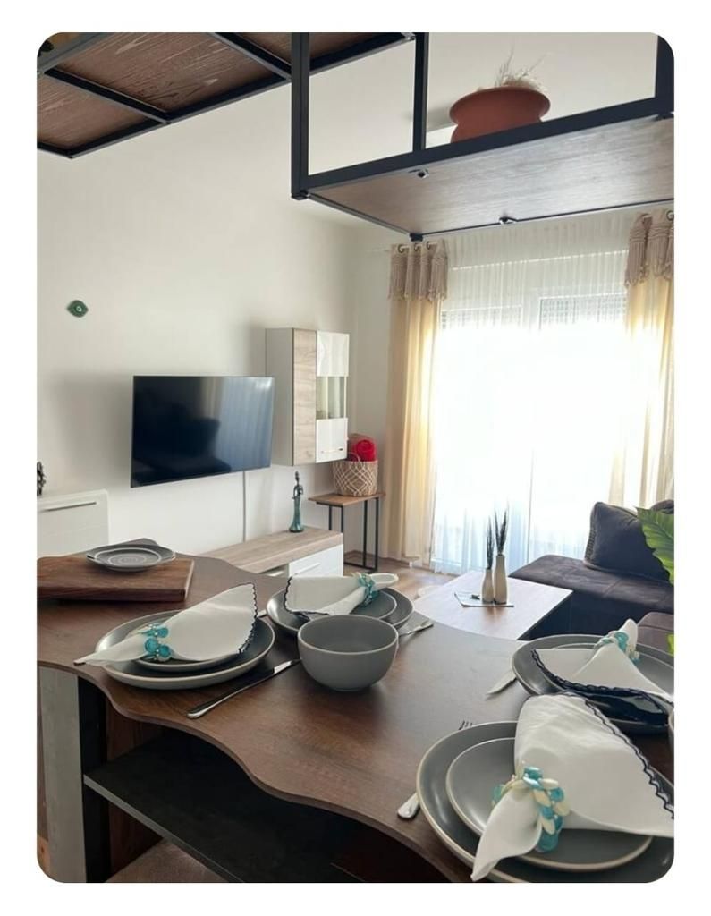 Izdaje se jednosoban stan 54m² na duži period – Bulevar Teuta, Ulcinj - Amfora Real Estate