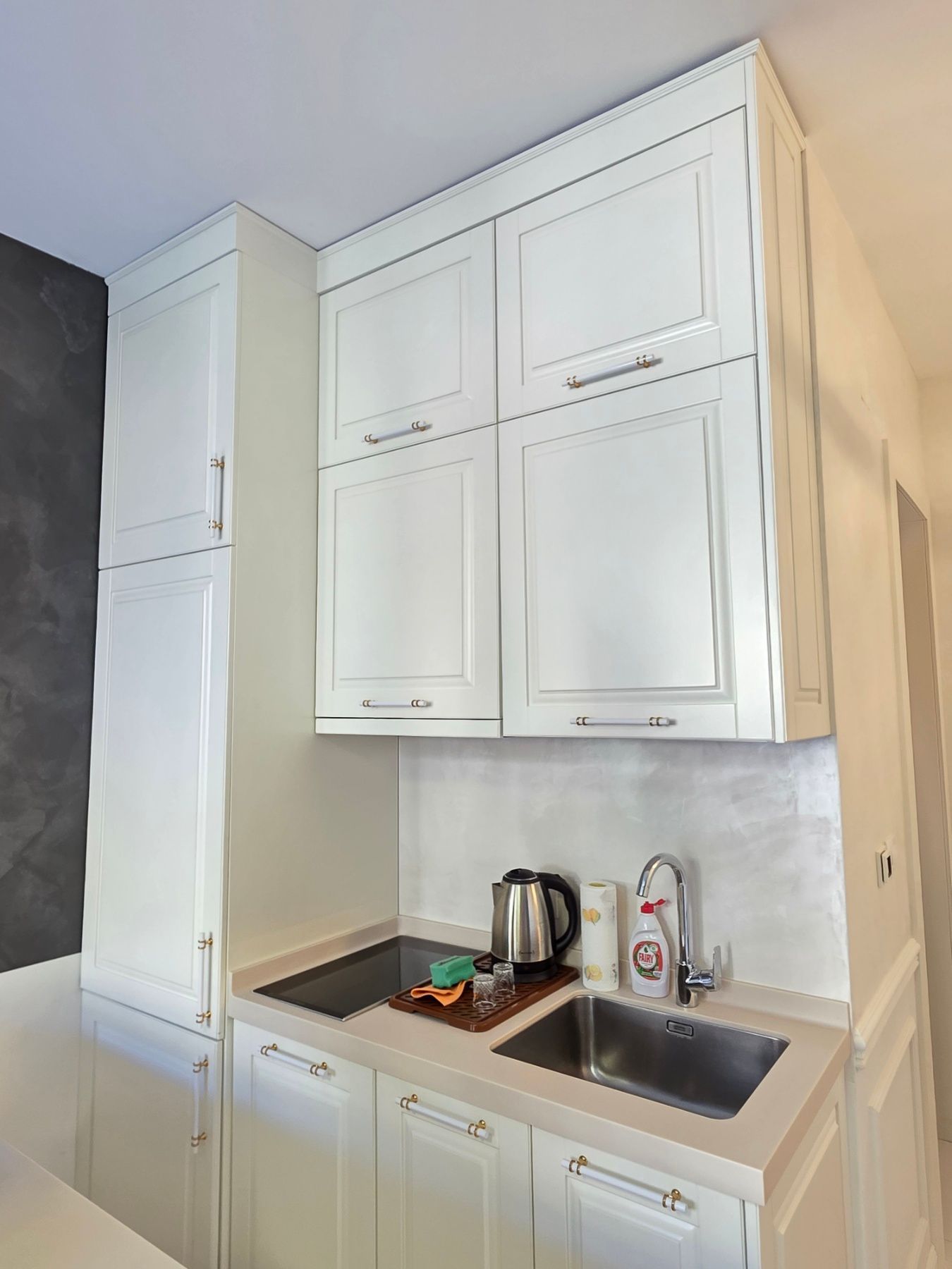 Prodaja luksuznog jednosobnog stana 49 m² + terasa 17 m² – Royal Gardens, Budva - Amfora Real Estate