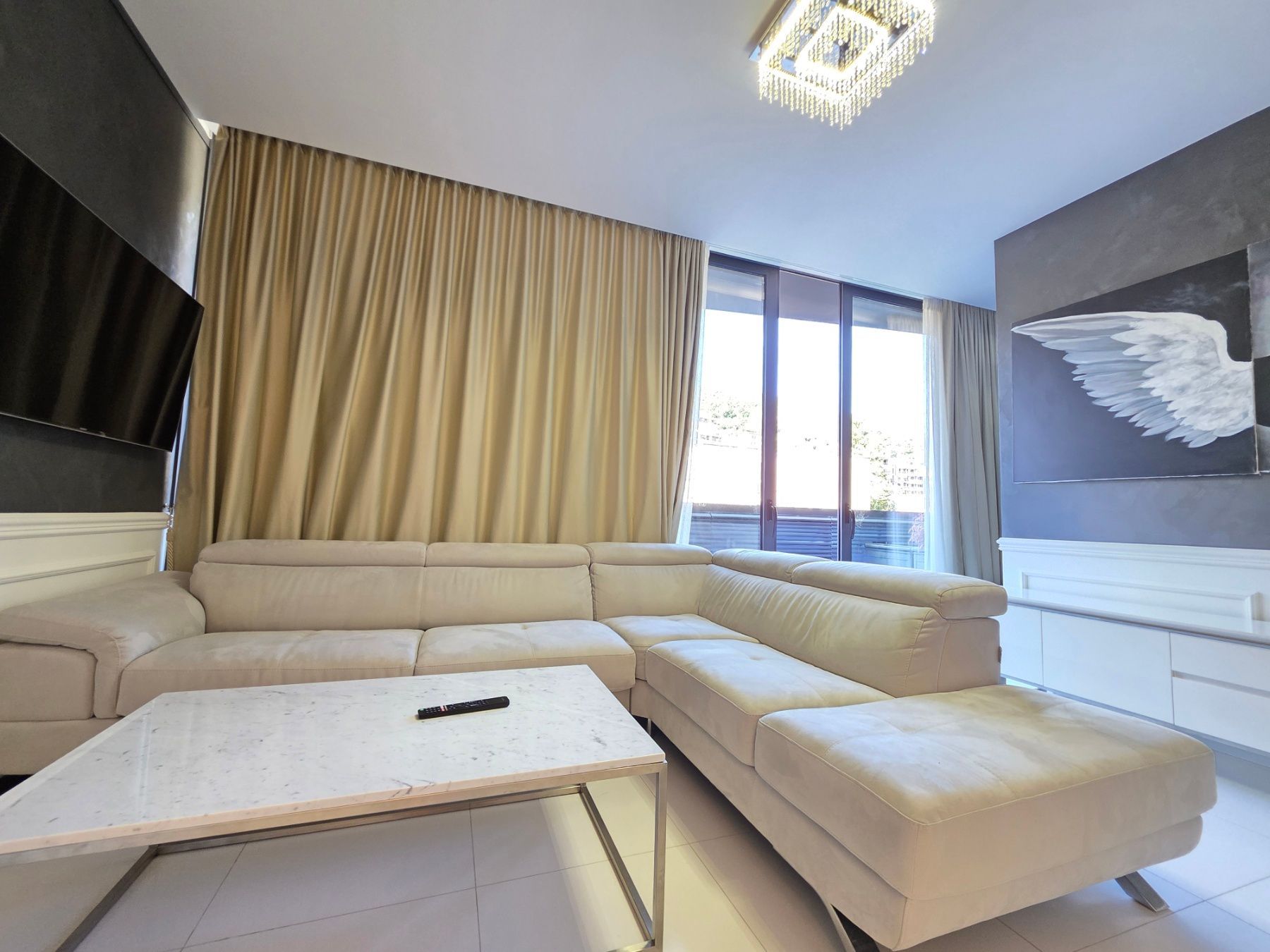 Prodaja luksuznog jednosobnog stana 49 m² + terasa 17 m² – Royal Gardens, Budva - Amfora Real Estate