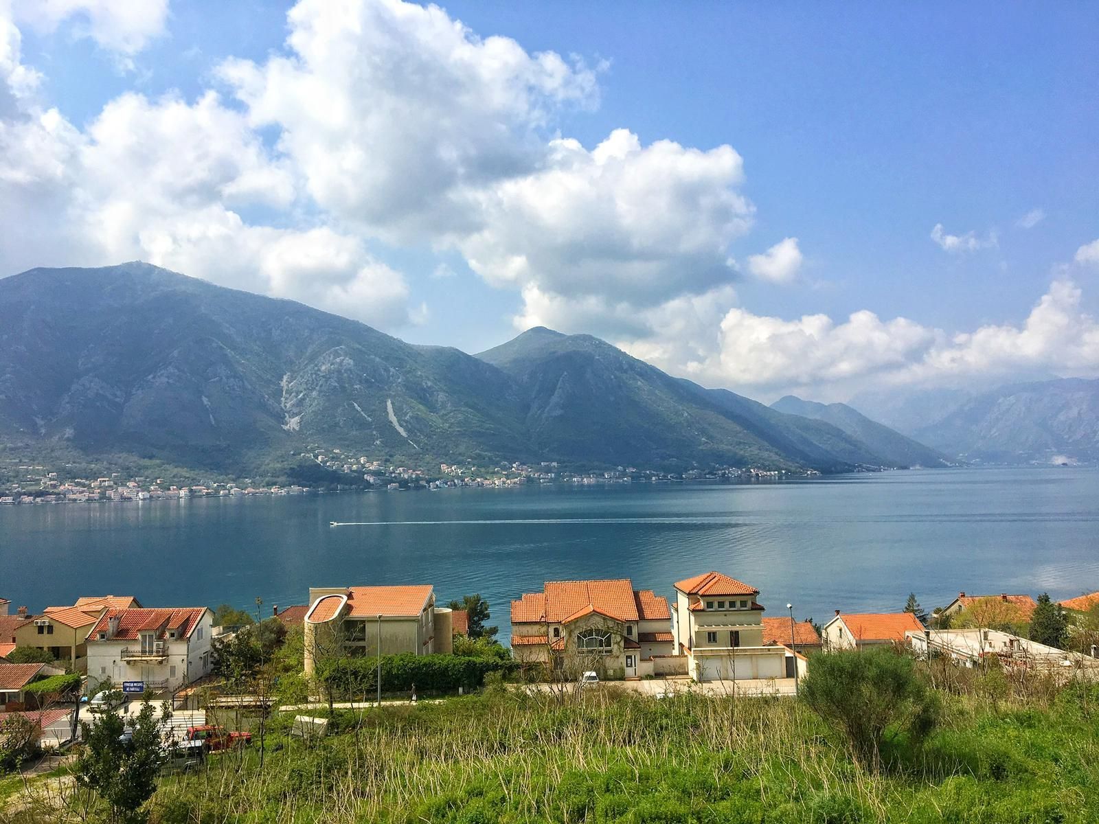 Izdavanje jednosoban stan sa pogledom na more,Kotor (Izdavanje na duzi period) - Amfora Real Estate