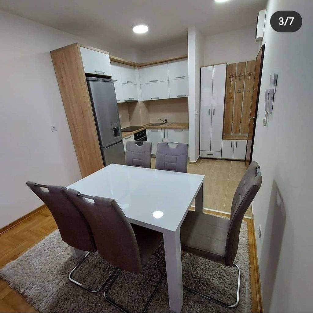 Izdaje se opremljen jednosoban stan 45m² na Maslinskom putu, Budva (Na duzi period) - Amfora Real Estate