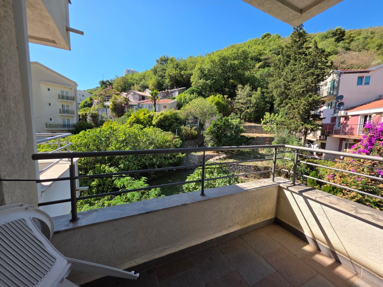 Prodaja jednosobnog stana 50m² sa garažom – Bečići, Budva - Amfora Real Estate