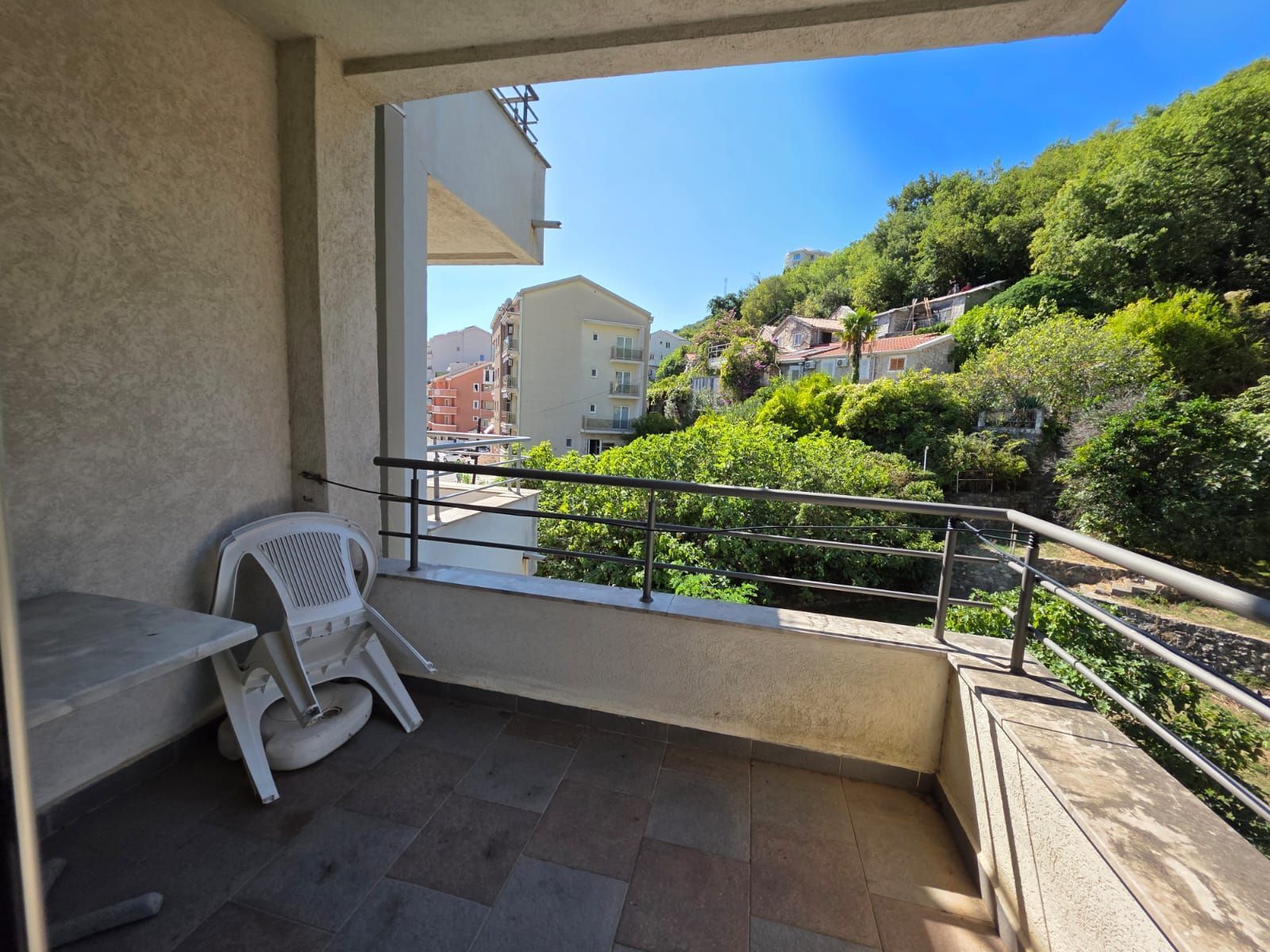 Prodaja jednosobnog stana 50m² sa garažom – Bečići, Budva - Amfora Real Estate