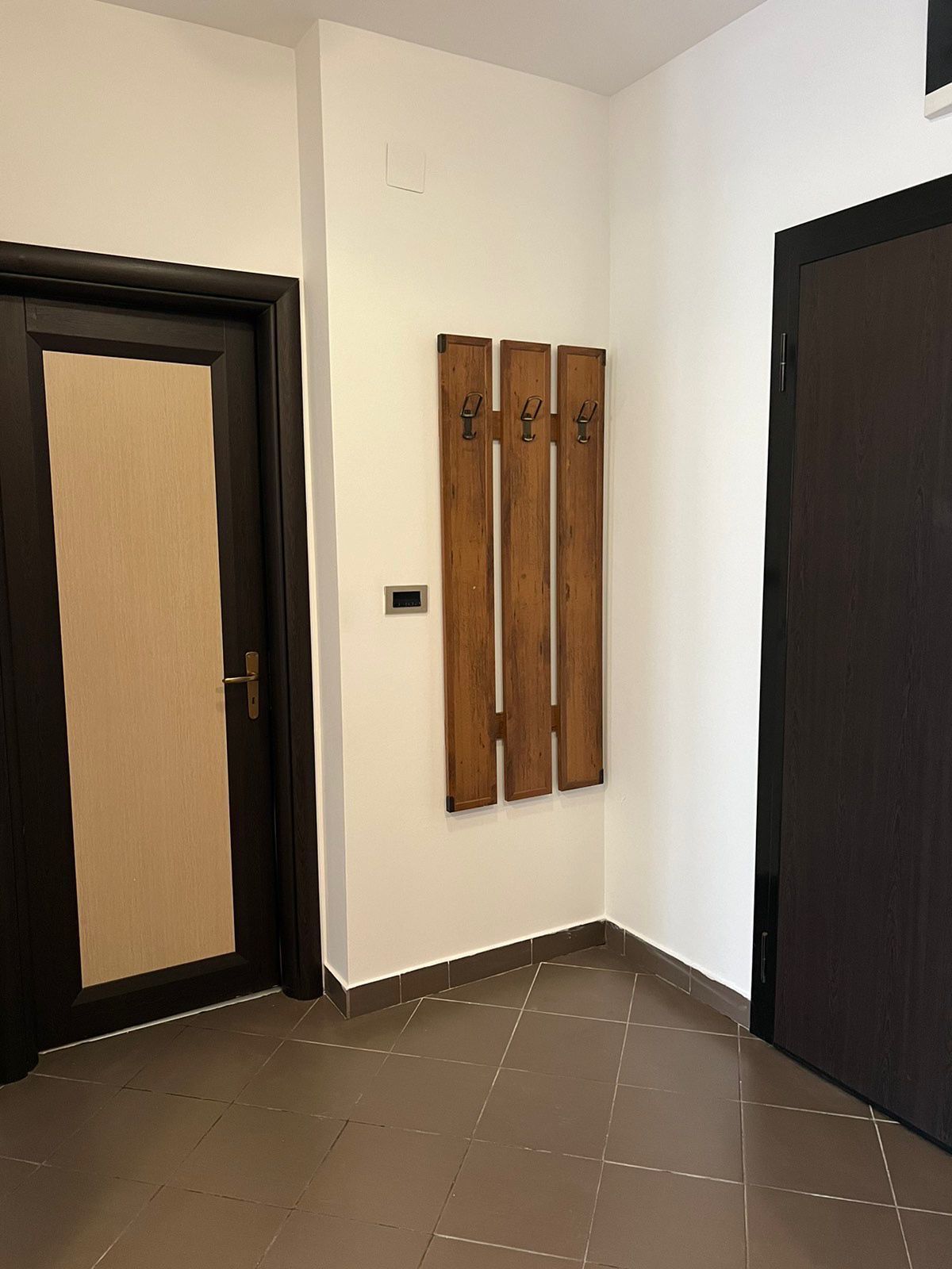 Izdavanje jednosobnog stana u centru Budve – Vojvodjanska ulica (na duzi period,dozvoljeni kucni ljubimci) - Amfora Real Estate