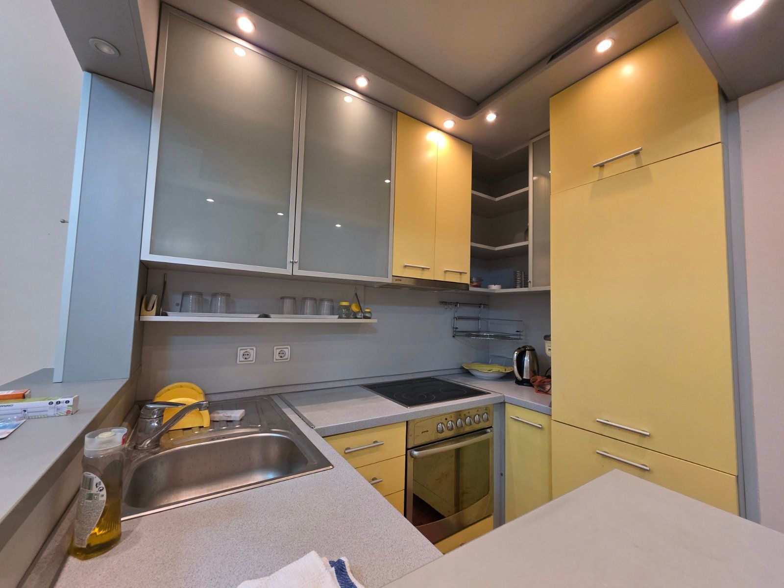 Prodaja dvosobnog stana 70 m² sa dvorištem i baštom – Budva,Centar - Amfora Real Estate