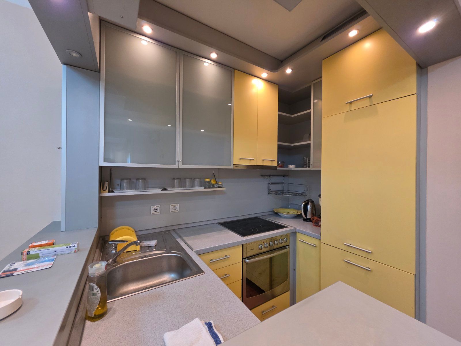 Prodaja dvosobnog stana 70 m² sa dvorištem i baštom – Budva,Centar - Amfora Real Estate