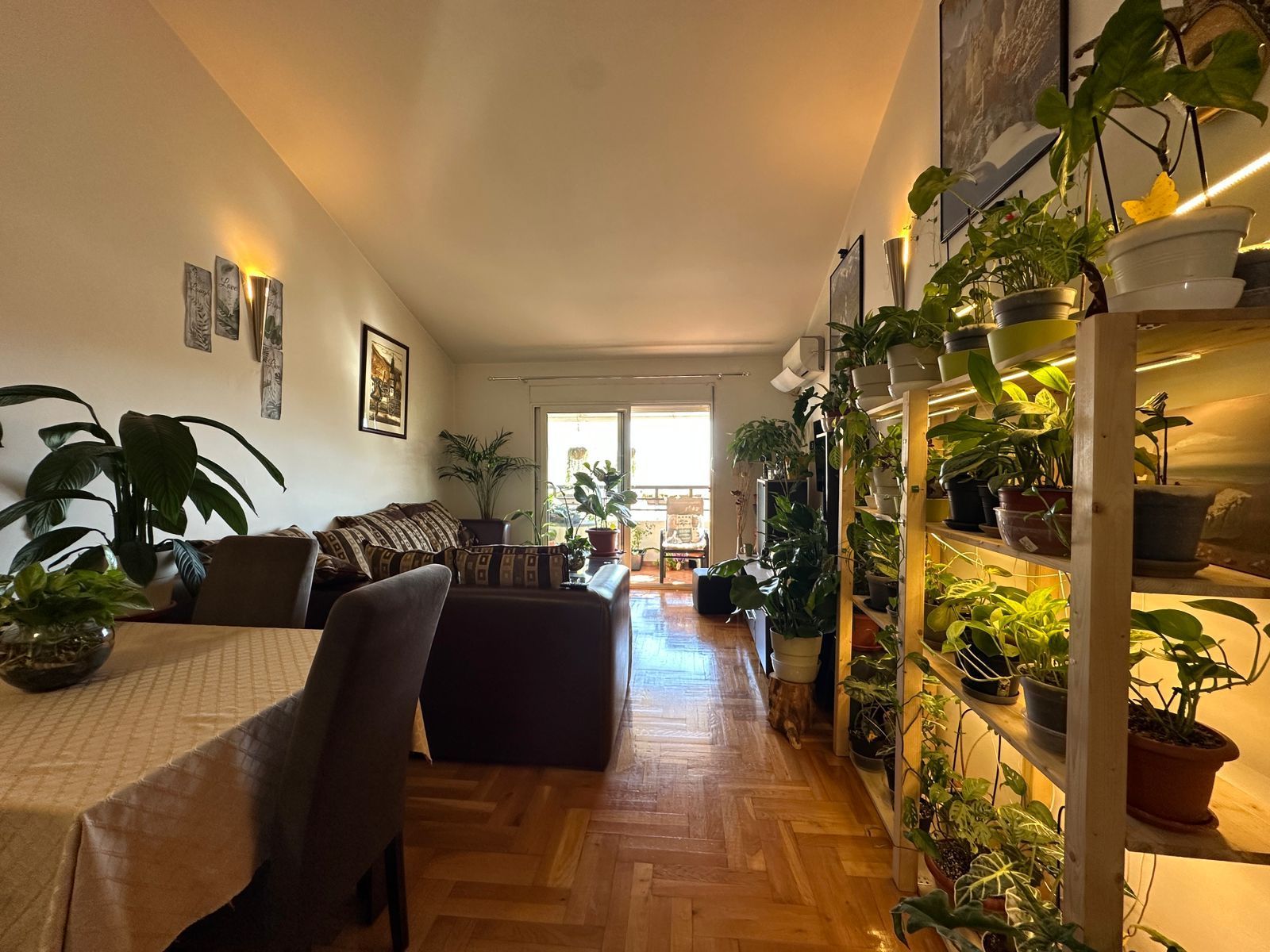 Prodaja dvosobnog stana 54 m² sa panoramskim pogledom na more i parking mestom – Budva, Lazi - Amfora Real Estate