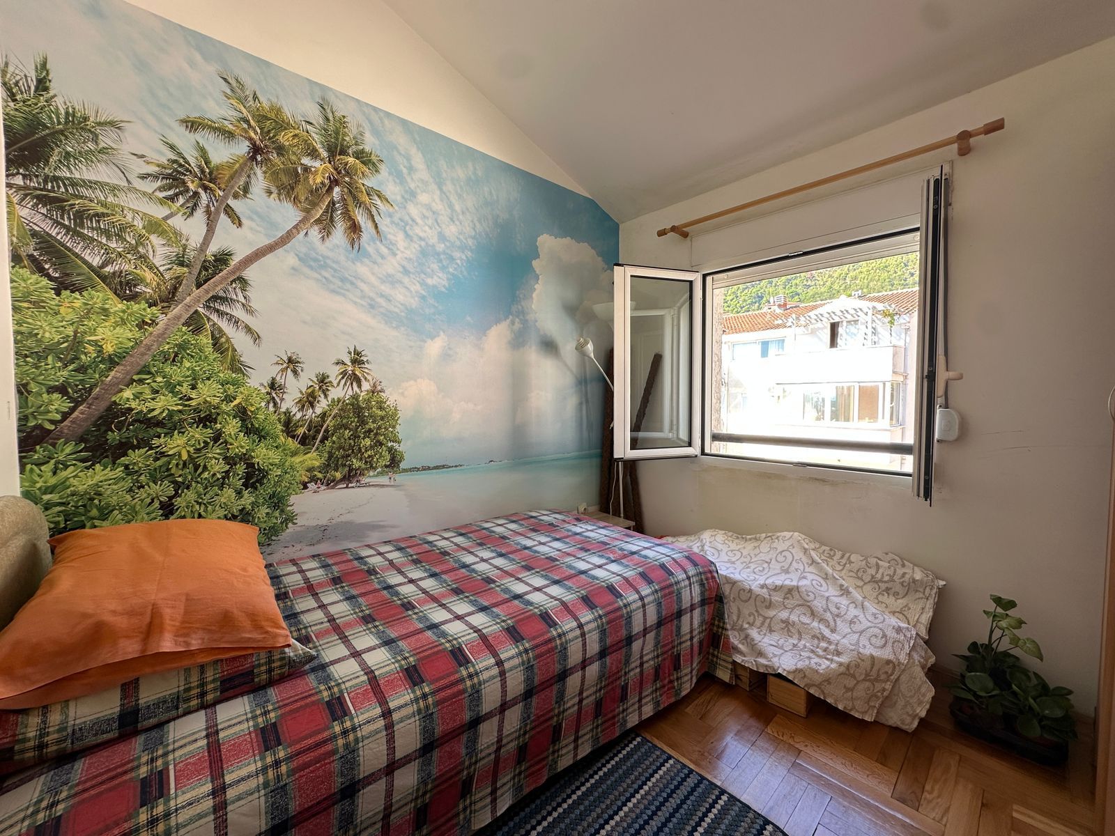 Prodaja dvosobnog stana 54 m² sa panoramskim pogledom na more i parking mestom – Budva, Lazi - Amfora Real Estate