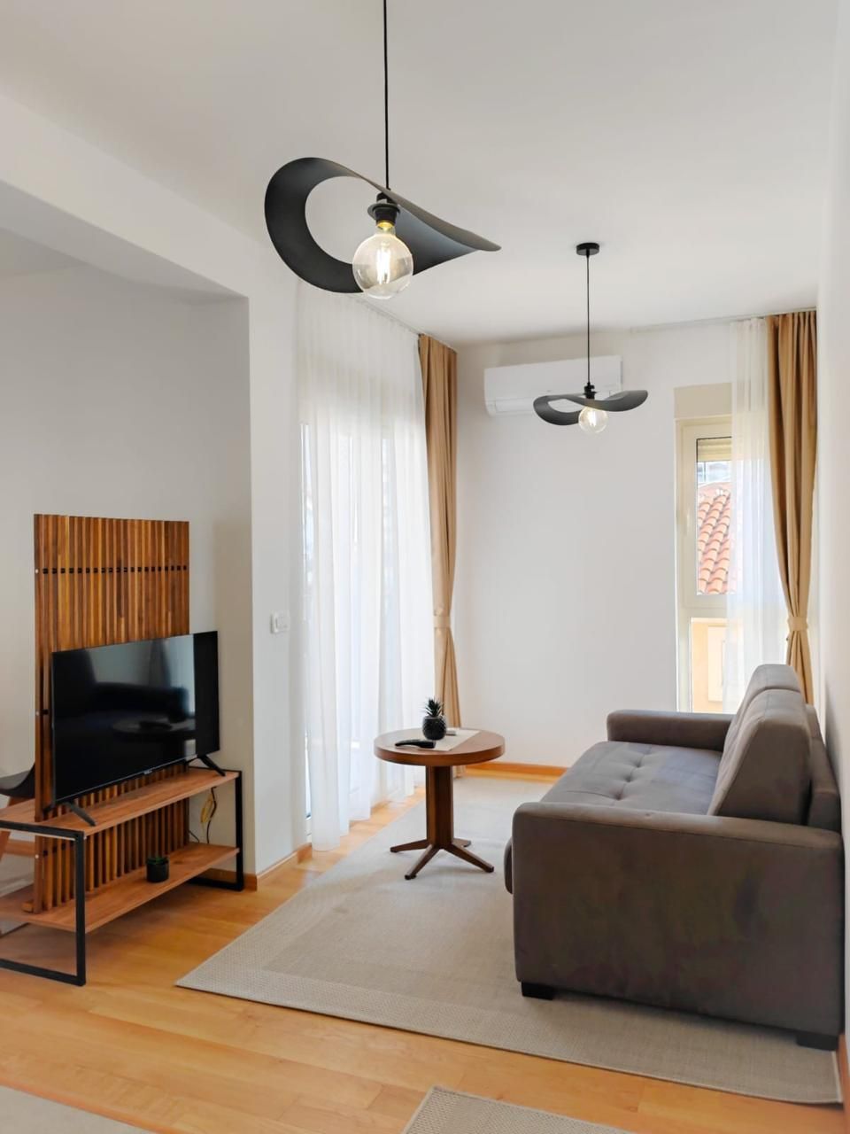 Izdavanje jednosobnog stana 50m2 u centru Budve (Na duzi period) - Amfora Real Estate