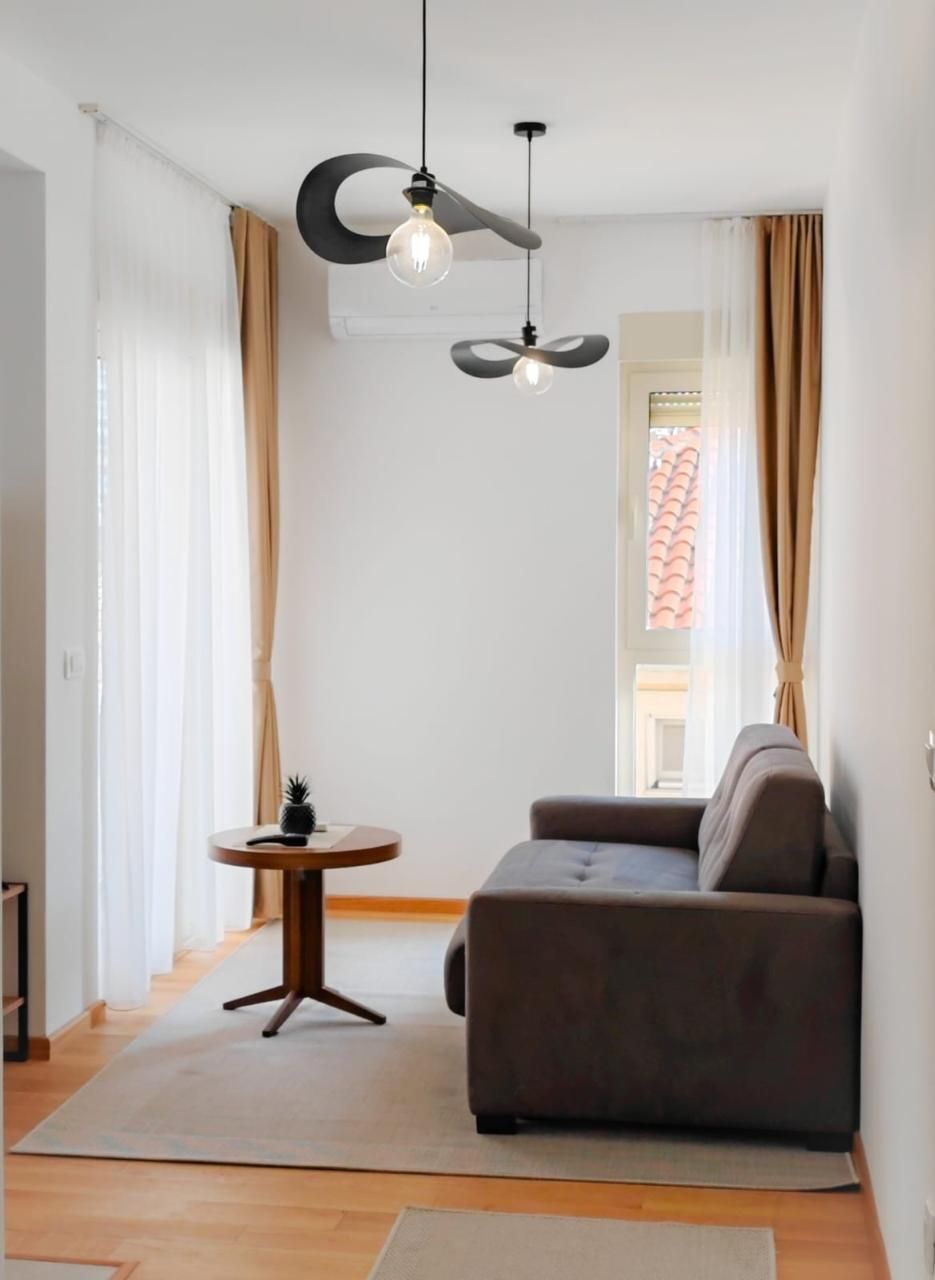 Izdavanje jednosobnog stana 50m2 u centru Budve (Na duzi period) - Amfora Real Estate