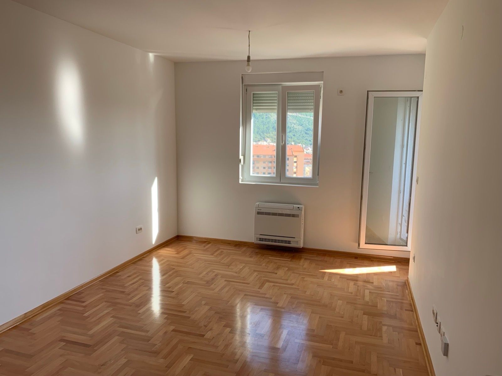 Na prodaju dvosoban stan 56 m² sa pogledom na more – Budva, Dubovica - Amfora Real Estate