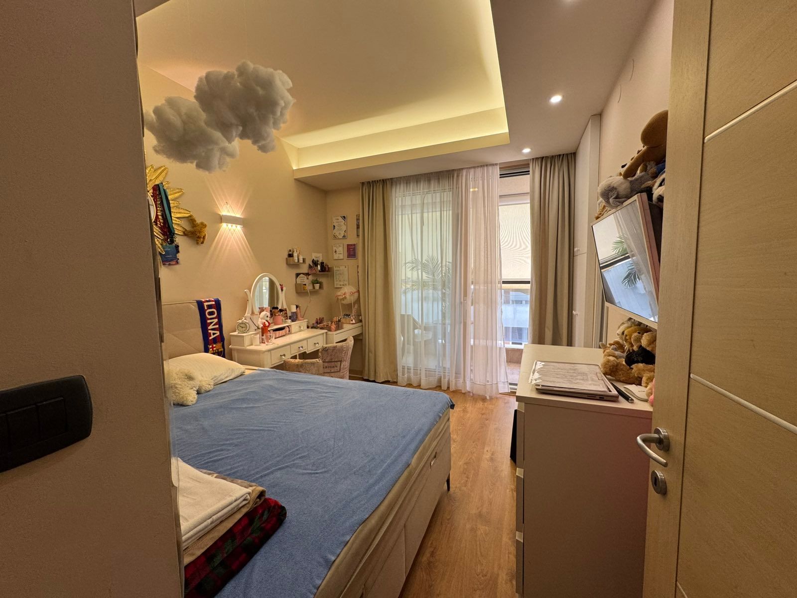 Prodaja moderno opremljenog dvosobnog stana 82 m² – Budva, Rozino | Nivel zgrada - Amfora Real Estate