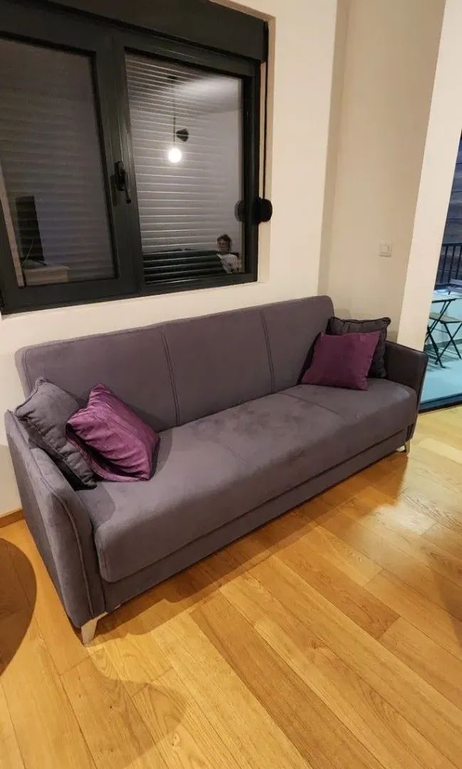 Izdaje se garsonjera 33 m² – Bečići, 300 m od hotela 