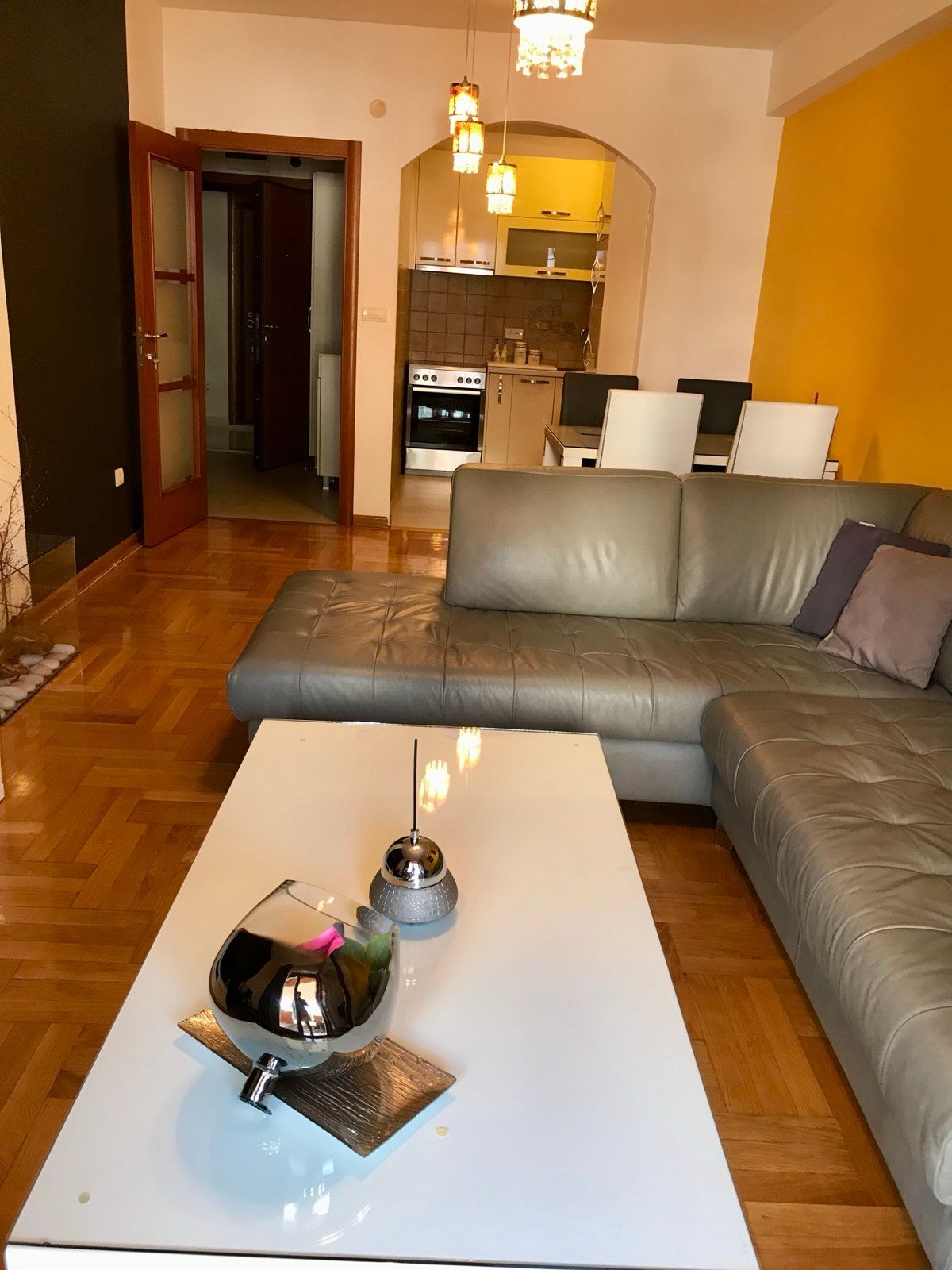 Izdavanje dvosobnog opremljenog stana 65 m² – Budva, Rozino (Izdavanje na duzi period) - Amfora Real Estate