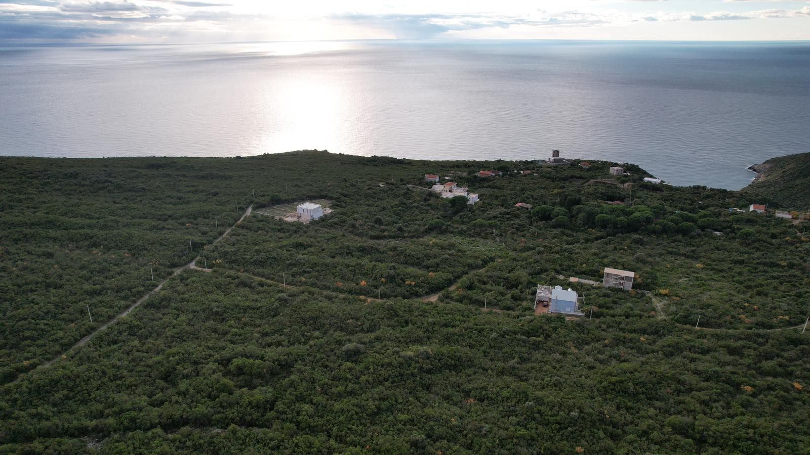 Prodaja urbanizovanog zemljišta 14.500 m² sa panoramskim pogledom na more – Zagora, Kotor - Amfora Real Estate