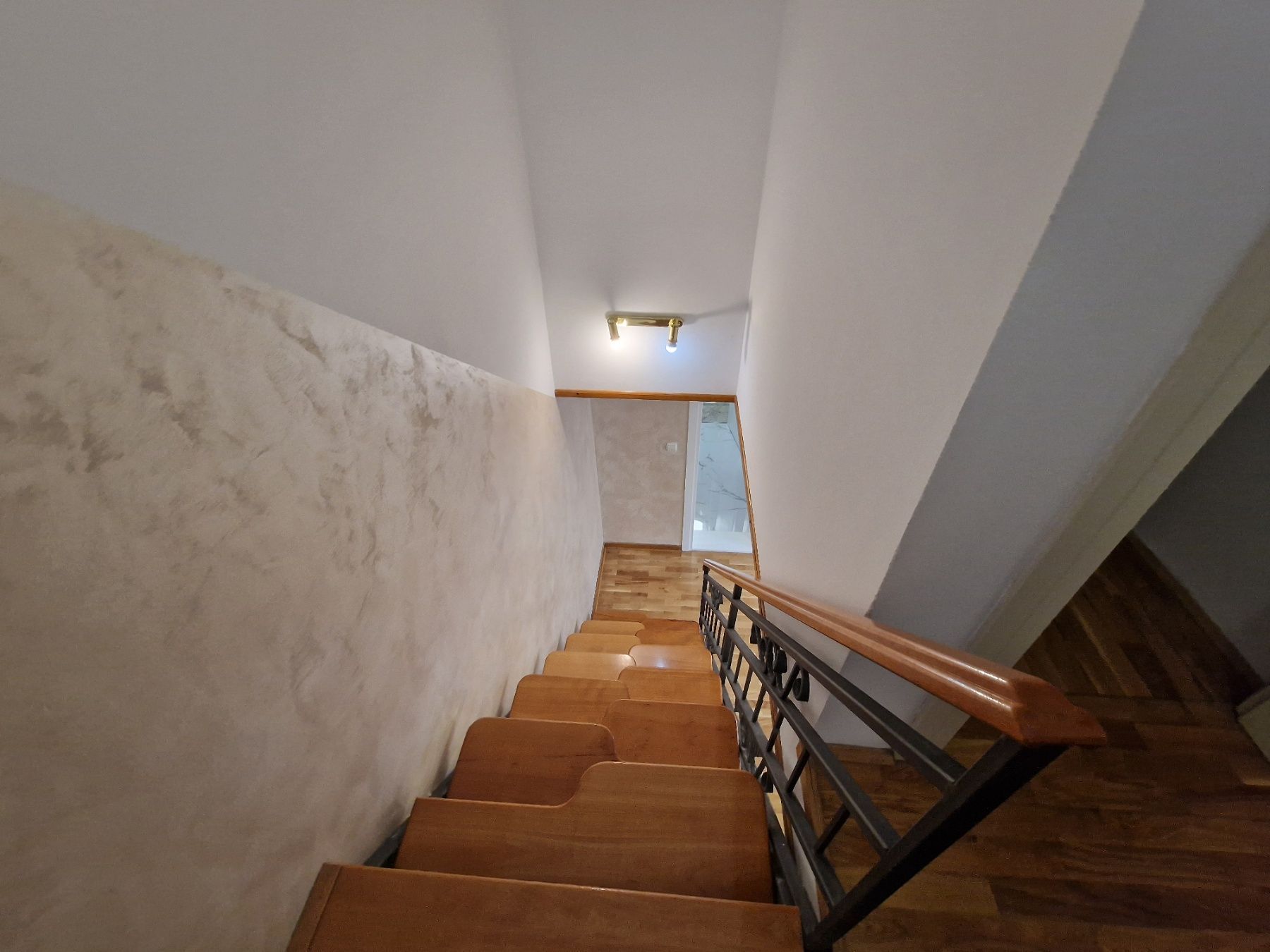 Dupleks dvosoban stan na 200 metara od mora,Budva - Amfora Real Estate