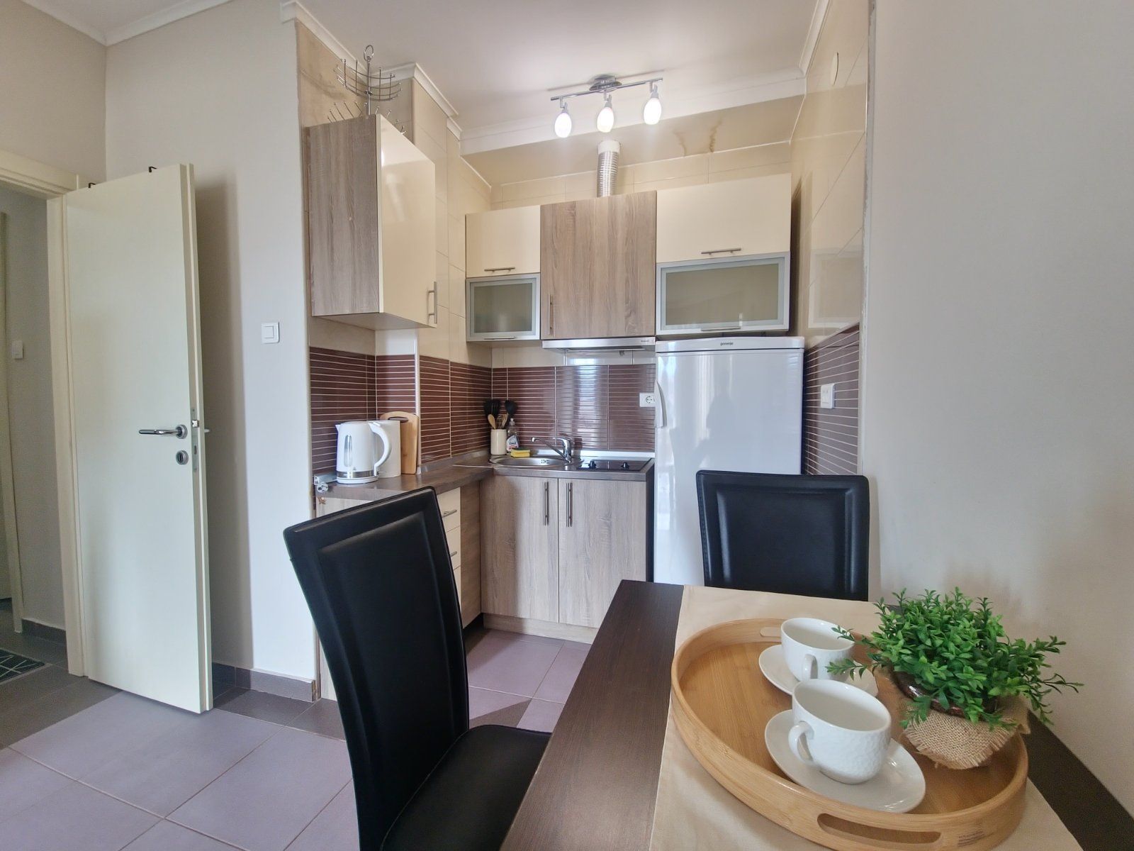 Izdavanje jednosobnog stana 38m2 u centru Budve (Na duzi period) - Amfora Real Estate