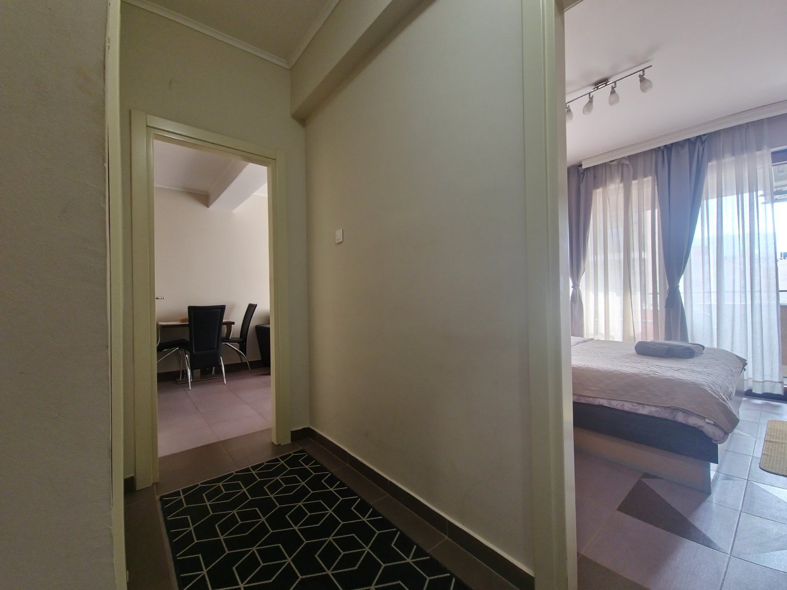 Izdavanje jednosobnog stana 38m2 u centru Budve (Na duzi period) - Amfora Real Estate