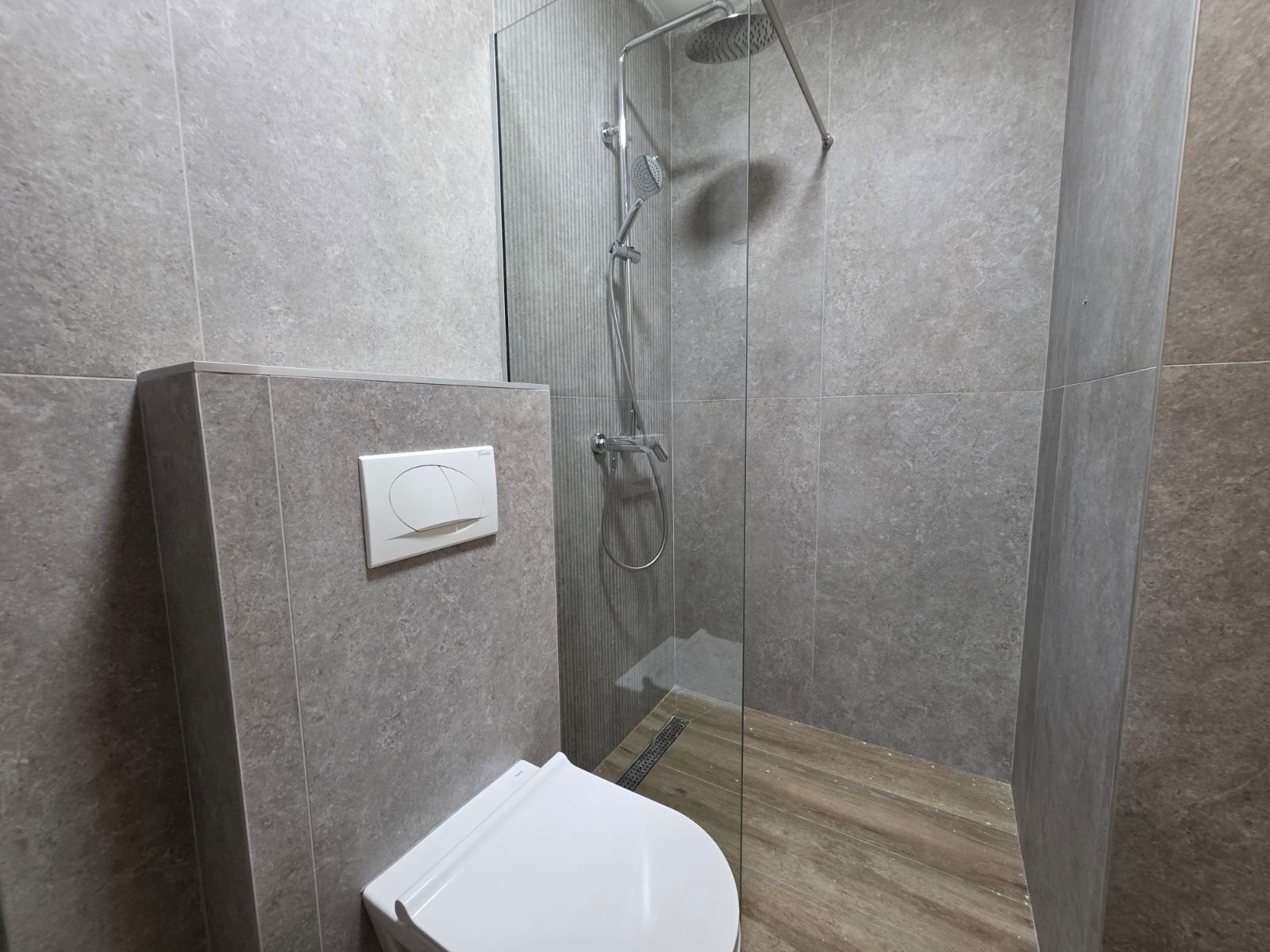 Prodaja – Nov jednosoban stan 43 m² sa panoramskim pogledom na more, Bečići - Amfora Real Estate