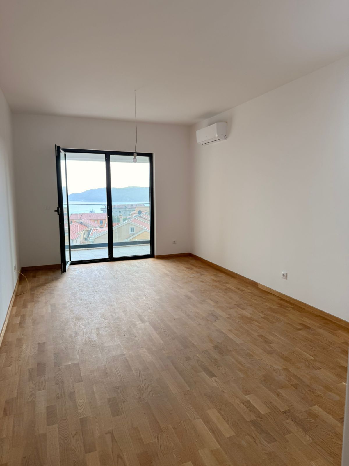 Prodaja – Nov jednosoban stan 43 m² sa panoramskim pogledom na more, Bečići - Amfora Real Estate