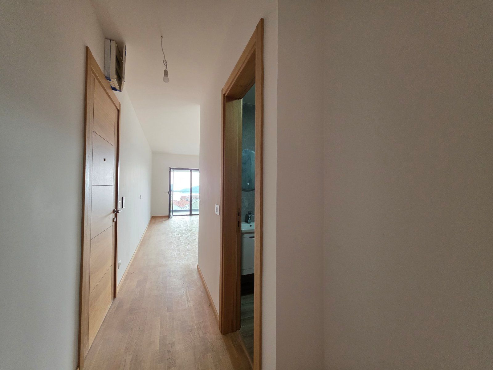 Prodaja – Nov jednosoban stan 43 m² sa panoramskim pogledom na more, Bečići - Amfora Real Estate