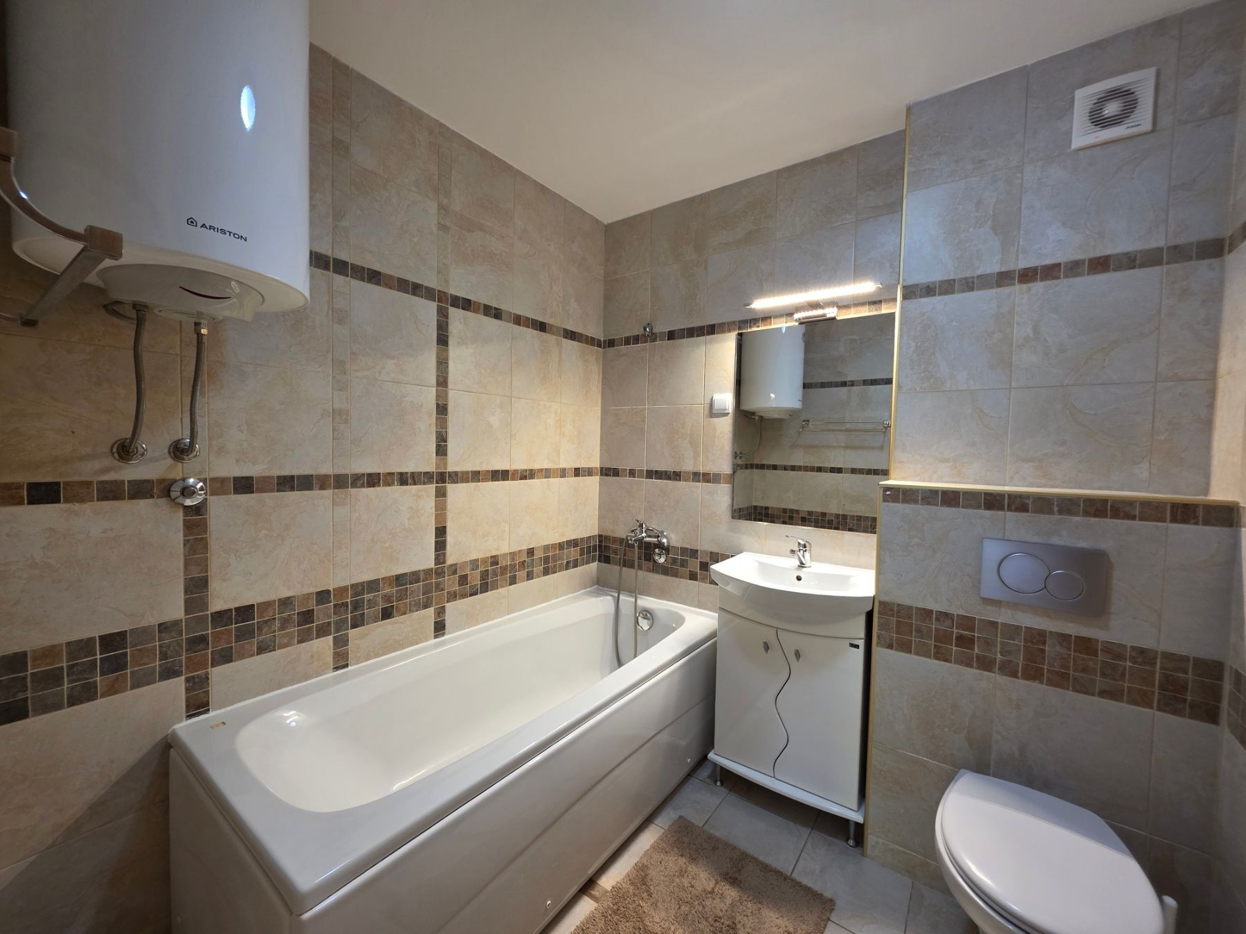 Prodaja dvosobnog stana 120 m² sa dve terase i garažom – Budva,Lazi - Amfora Real Estate