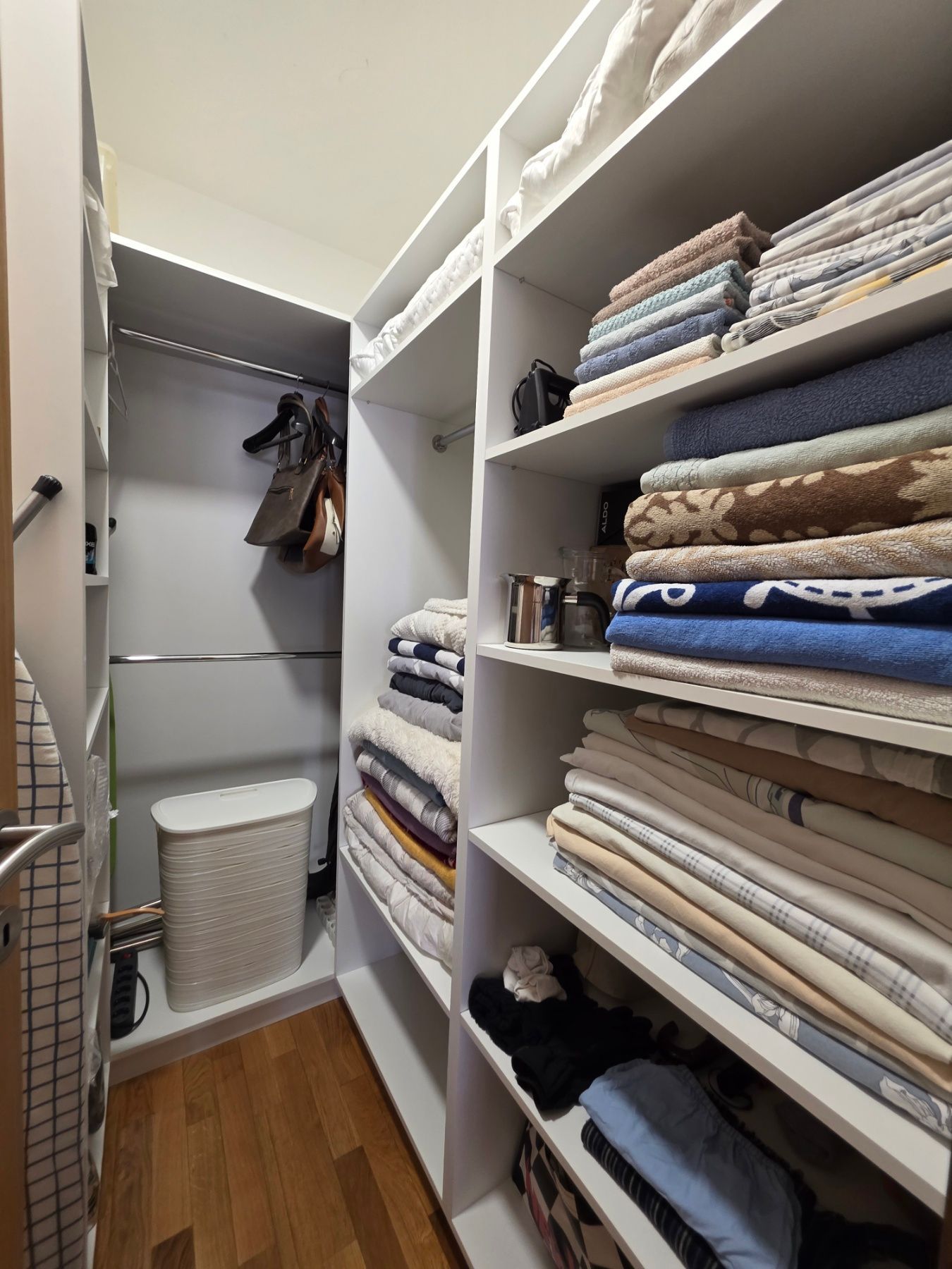 Prodaja dvosobnog stana 120 m² sa dve terase i garažom – Budva,Lazi - Amfora Real Estate