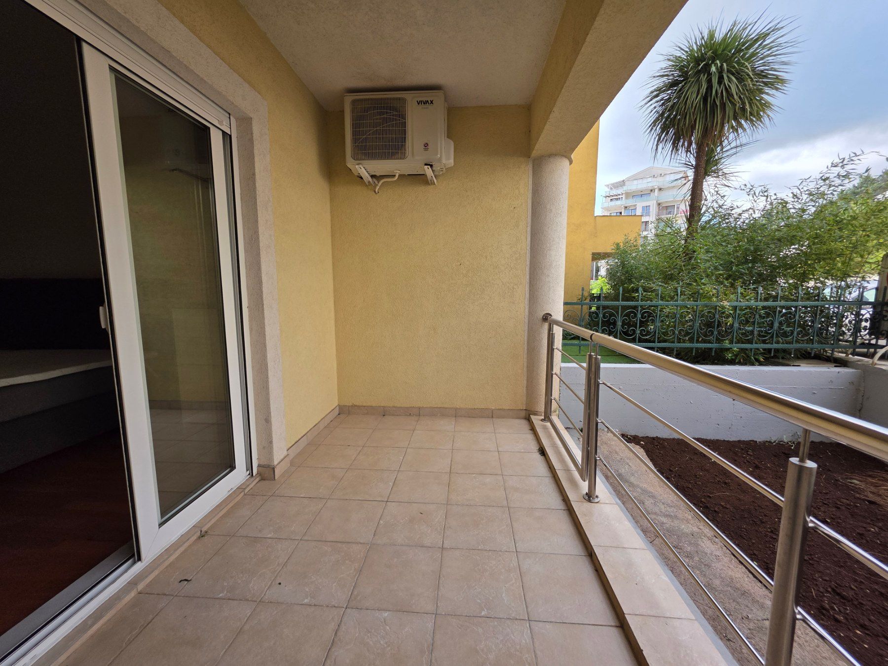 Prodaja dvosobnog stana 120 m² sa dve terase i garažom – Budva,Lazi - Amfora Real Estate