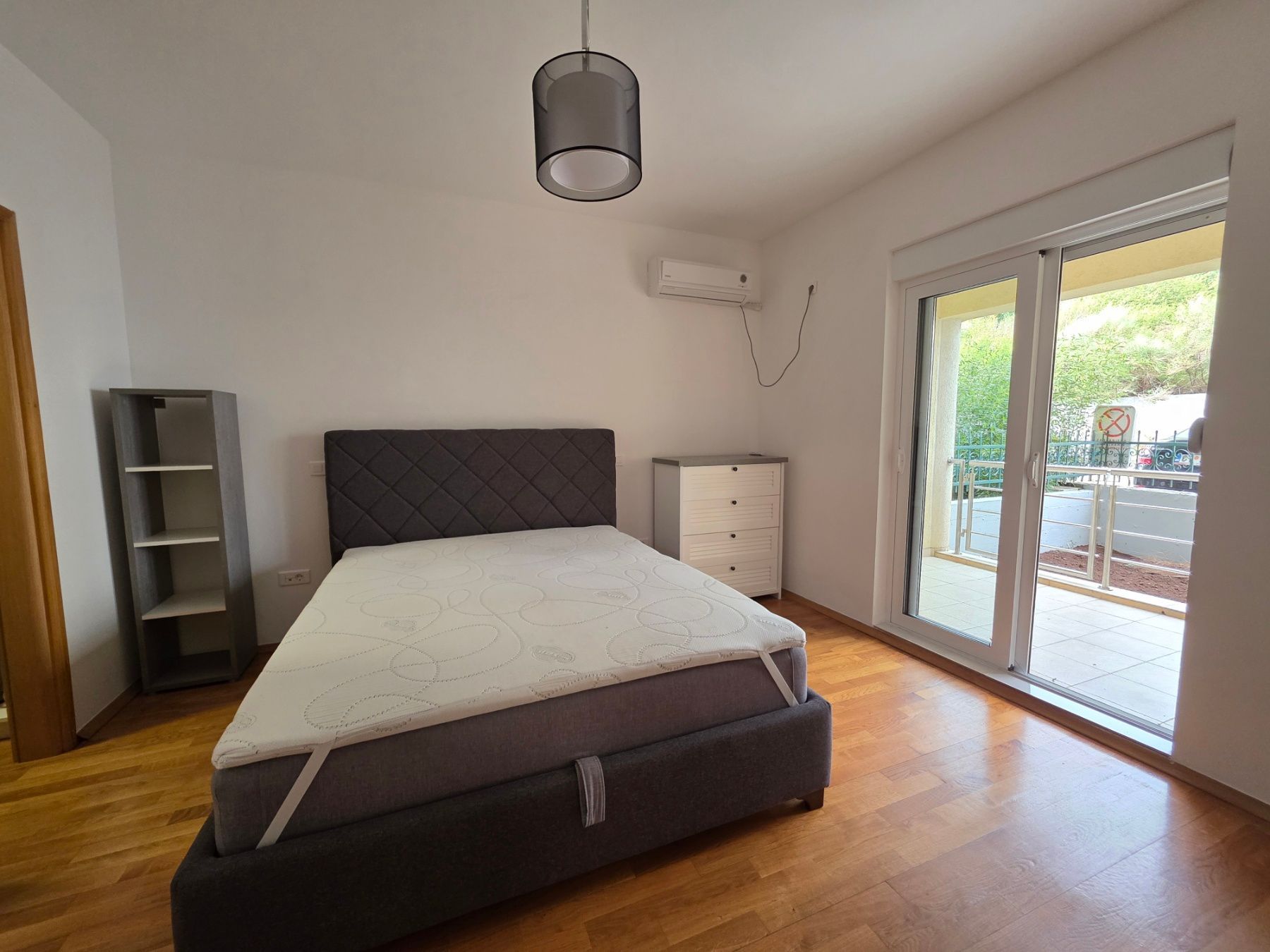 Prodaja dvosobnog stana 120 m² sa dve terase i garažom – Budva,Lazi - Amfora Real Estate