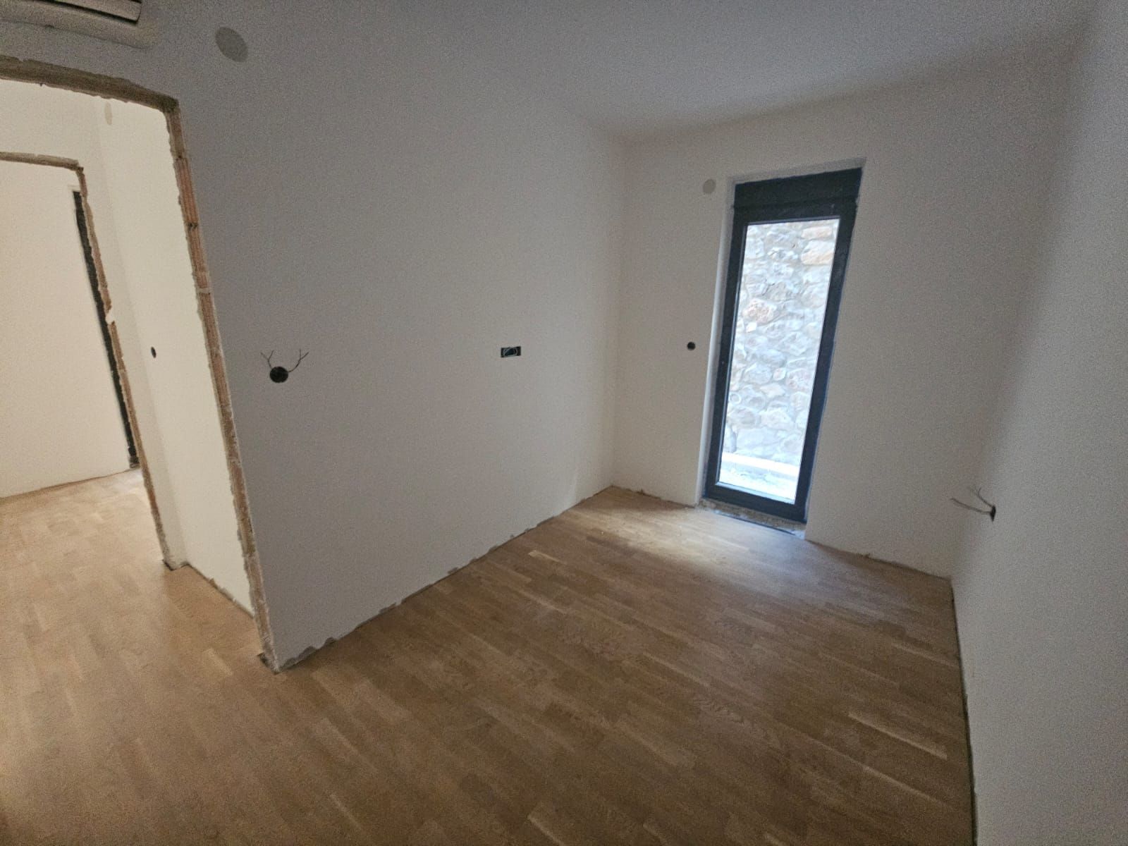 Prodaja – Nov dvosoban stan 52 m² sa gratis terasom u prestižnom GeoMaster kvartu, Gorica, Podgorica - Amfora Real Estate