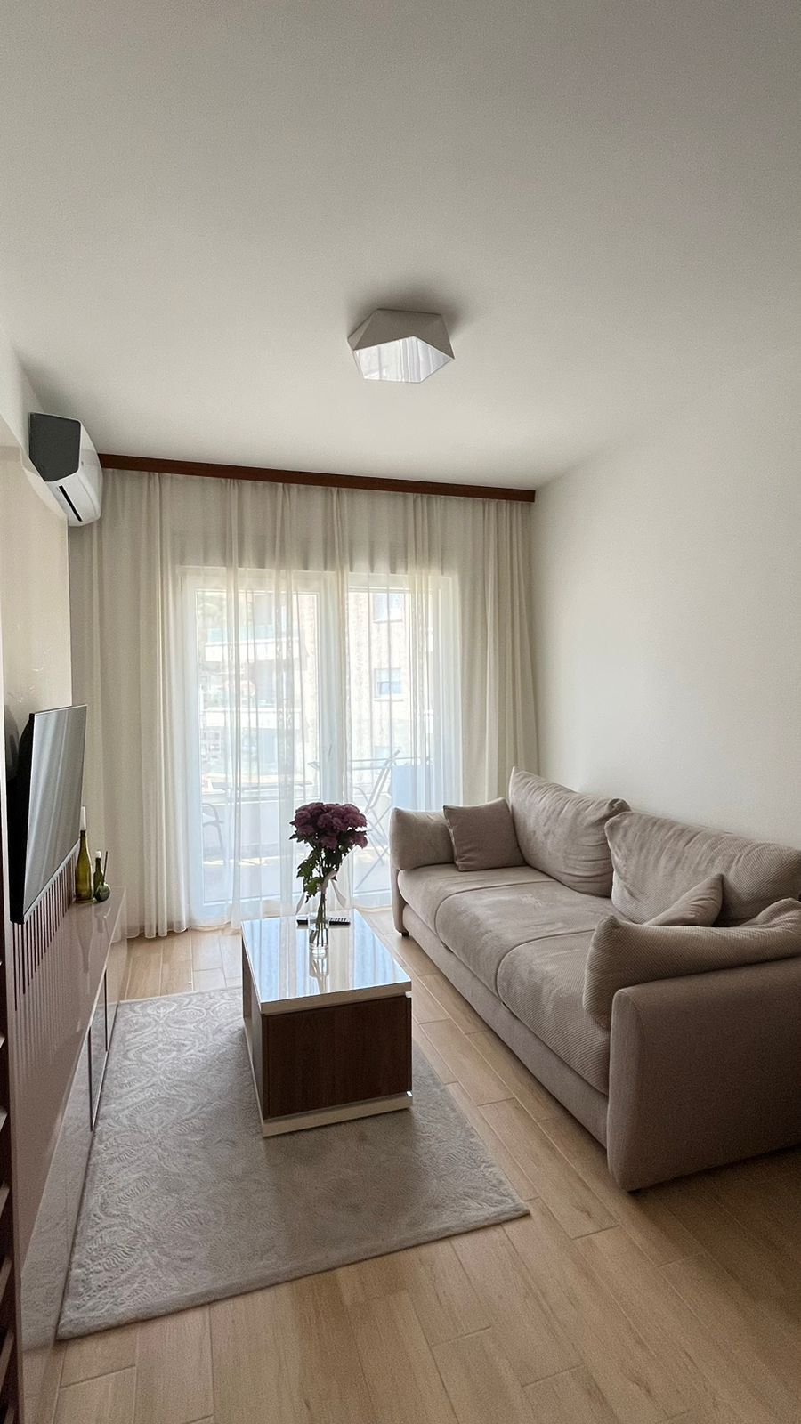 Izdavanje jednosobnog stana,The Old Bakery, Budva-NA DUZI PERIOD (DOSTUPAN OD 01.12.2026) - Amfora Real Estate