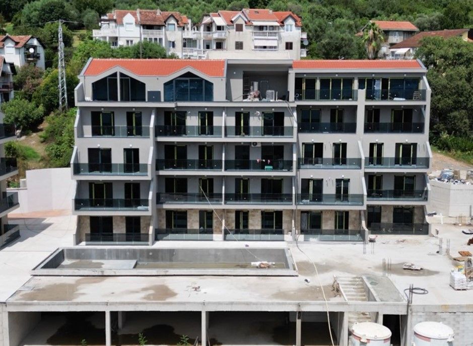 Prodaja modernog jednosobnog stana 50m² sa pogledom na more – Đenovići, Herceg Novi - Amfora Real Estate
