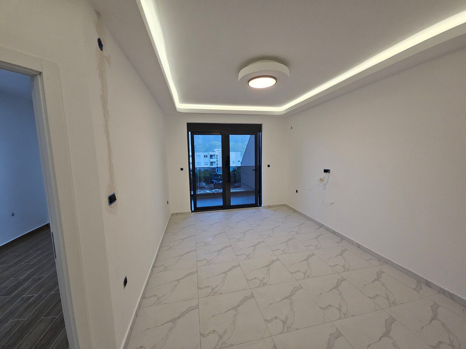 Prodaja modernog jednosobnog stana 50m² sa pogledom na more – Đenovići, Herceg Novi - Amfora Real Estate