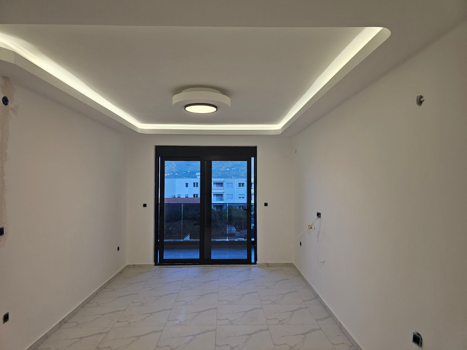 Prodaja modernog jednosobnog stana 50m² sa pogledom na more – Đenovići, Herceg Novi - Amfora Real Estate