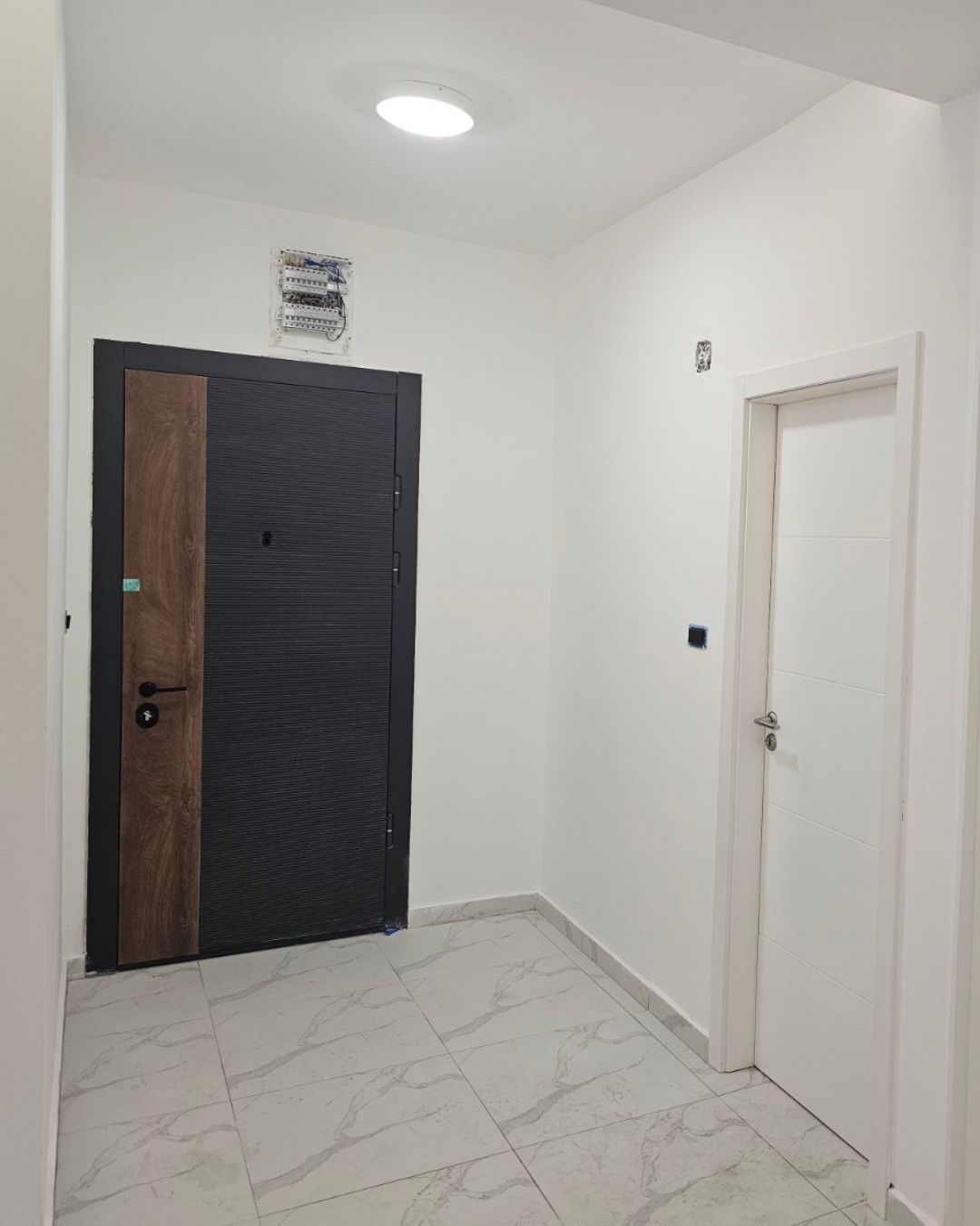 Prodaja modernog jednosobnog stana 50m² sa pogledom na more – Đenovići, Herceg Novi - Amfora Real Estate