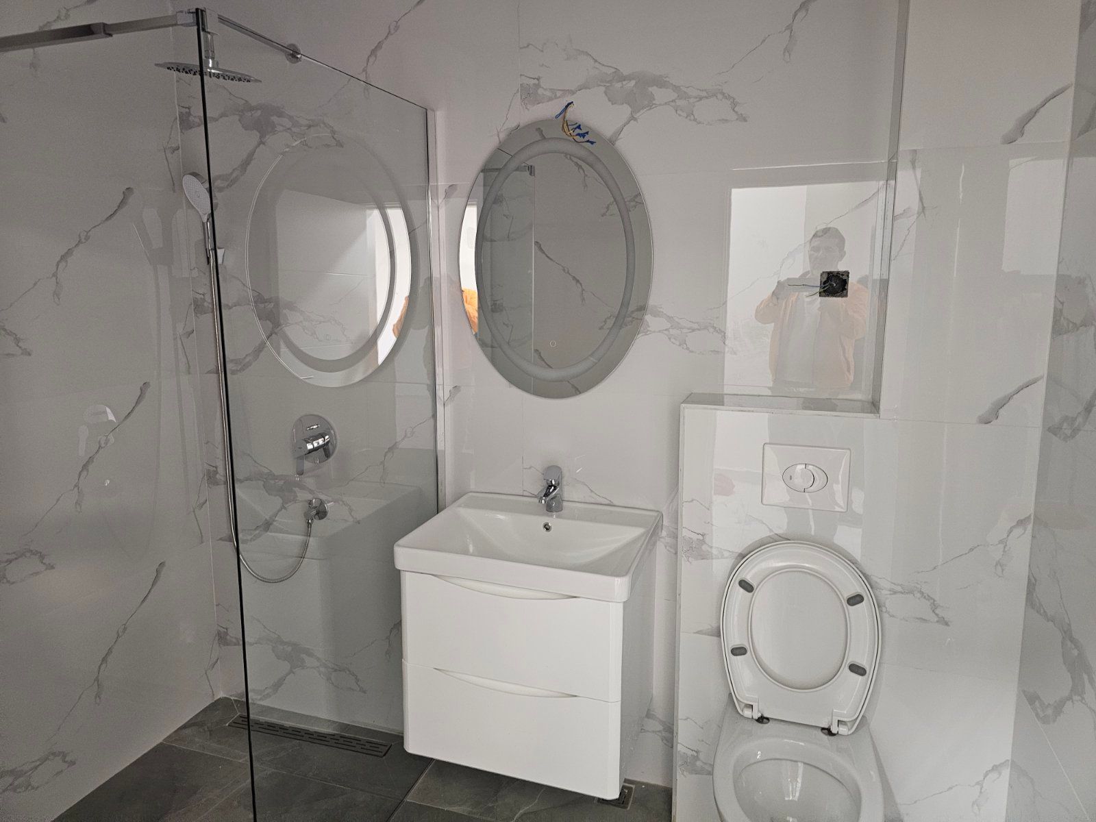 Prodaja modernog jednosobnog stana 50m² sa pogledom na more – Đenovići, Herceg Novi - Amfora Real Estate