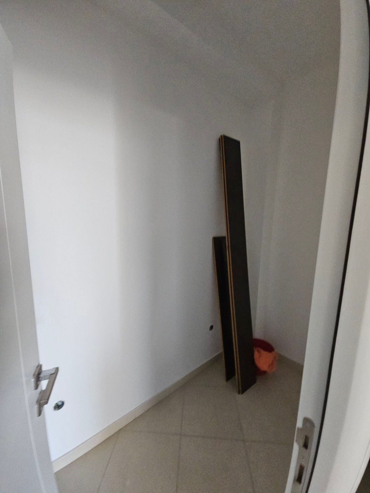 Prodaja luksuzno opremljenog jednosobnog stana 82m2 sa panoramskim pogledom na more i grad-Ulcinj,Pinjes - Amfora Real Estate