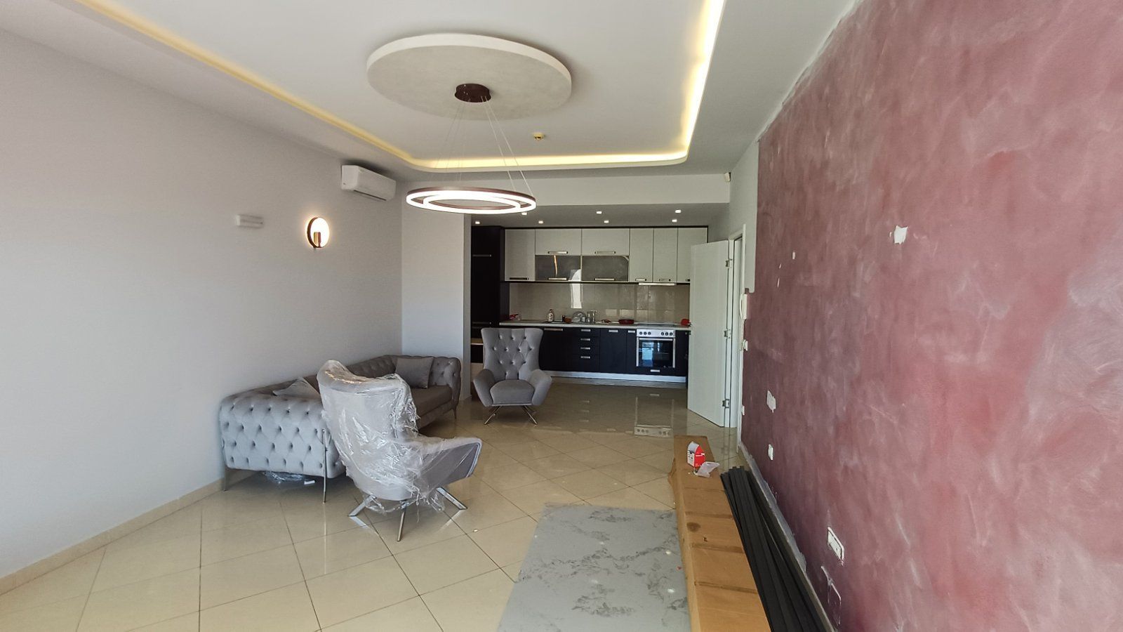 Prodaja luksuzno opremljenog jednosobnog stana 82m2 sa panoramskim pogledom na more i grad-Ulcinj,Pinjes - Amfora Real Estate