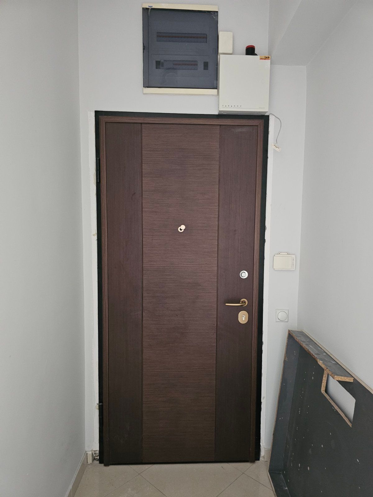 Prodaja luksuzno opremljenog jednosobnog stana 82m2 sa panoramskim pogledom na more i grad-Ulcinj,Pinjes - Amfora Real Estate