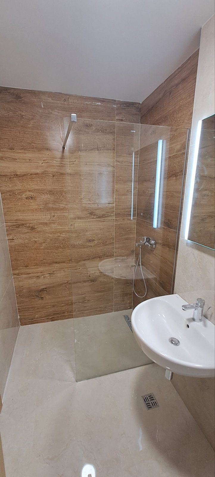 Prodaja novog jednosobnog stana 48 m² sa parking mestom– Gipos, Cetinje - Amfora Real Estate