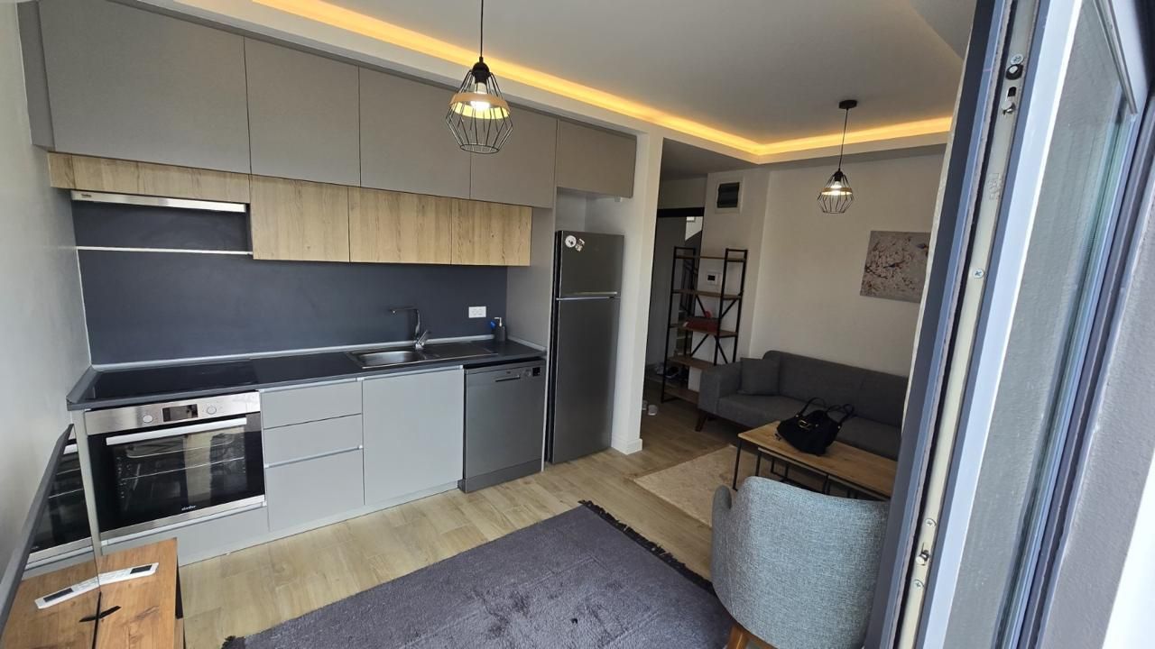 Prodaja prostranog dvosobnog apartmana 42 m² + terasa 15 m² sa bazenom, garažnim mestom i pogledom na more – Kava, Tivat - Amfora Real Estate