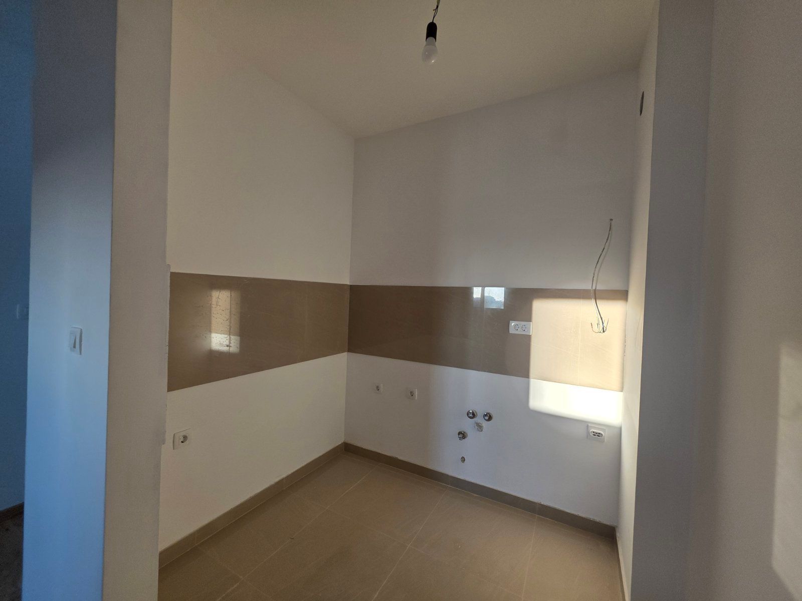 Prodaja dvosobnog stana 58 m² s pogledom na more u novoj zgradi u Becicima - Amfora Real Estate